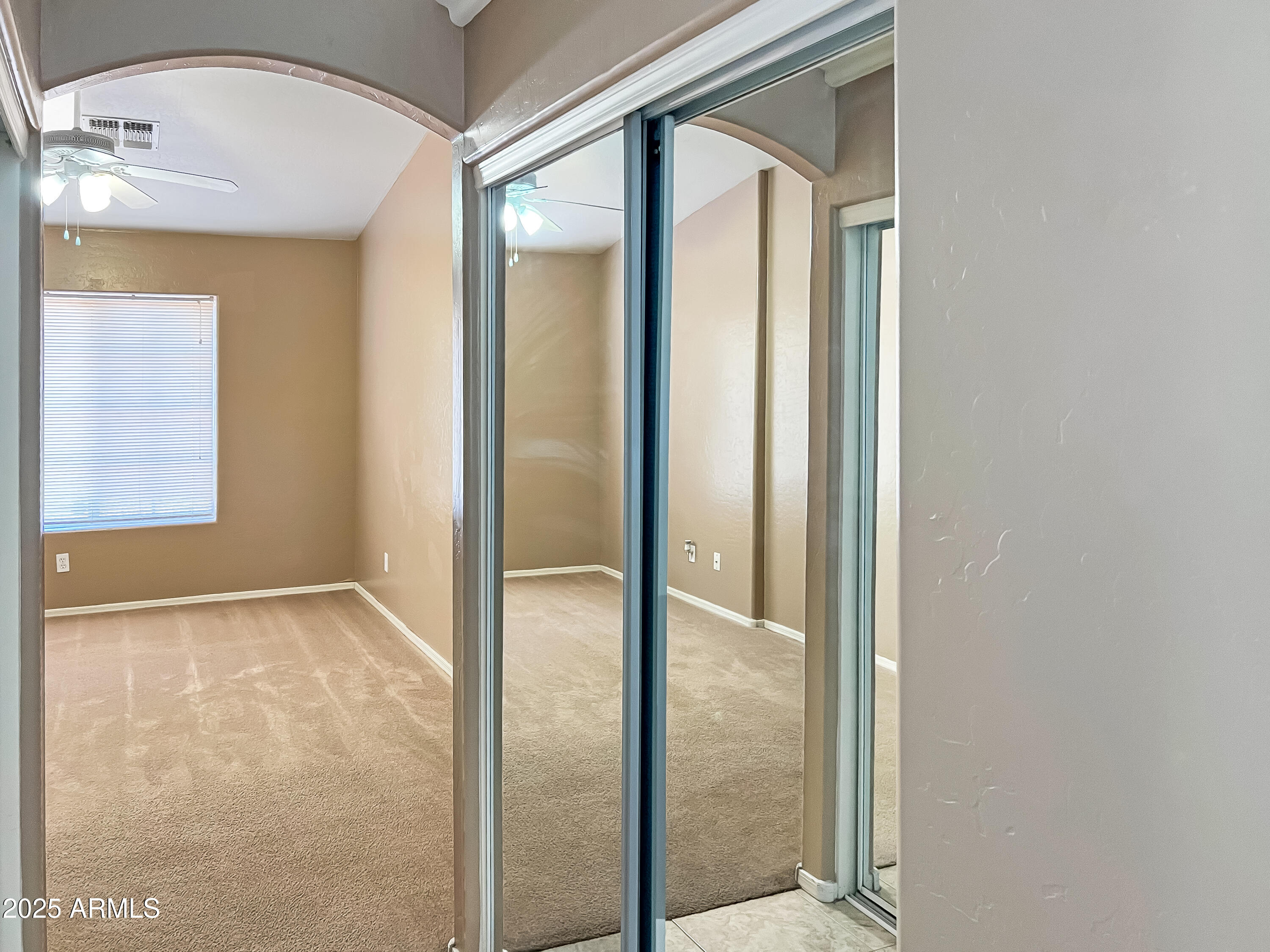 9792 W CAMELIA Drive