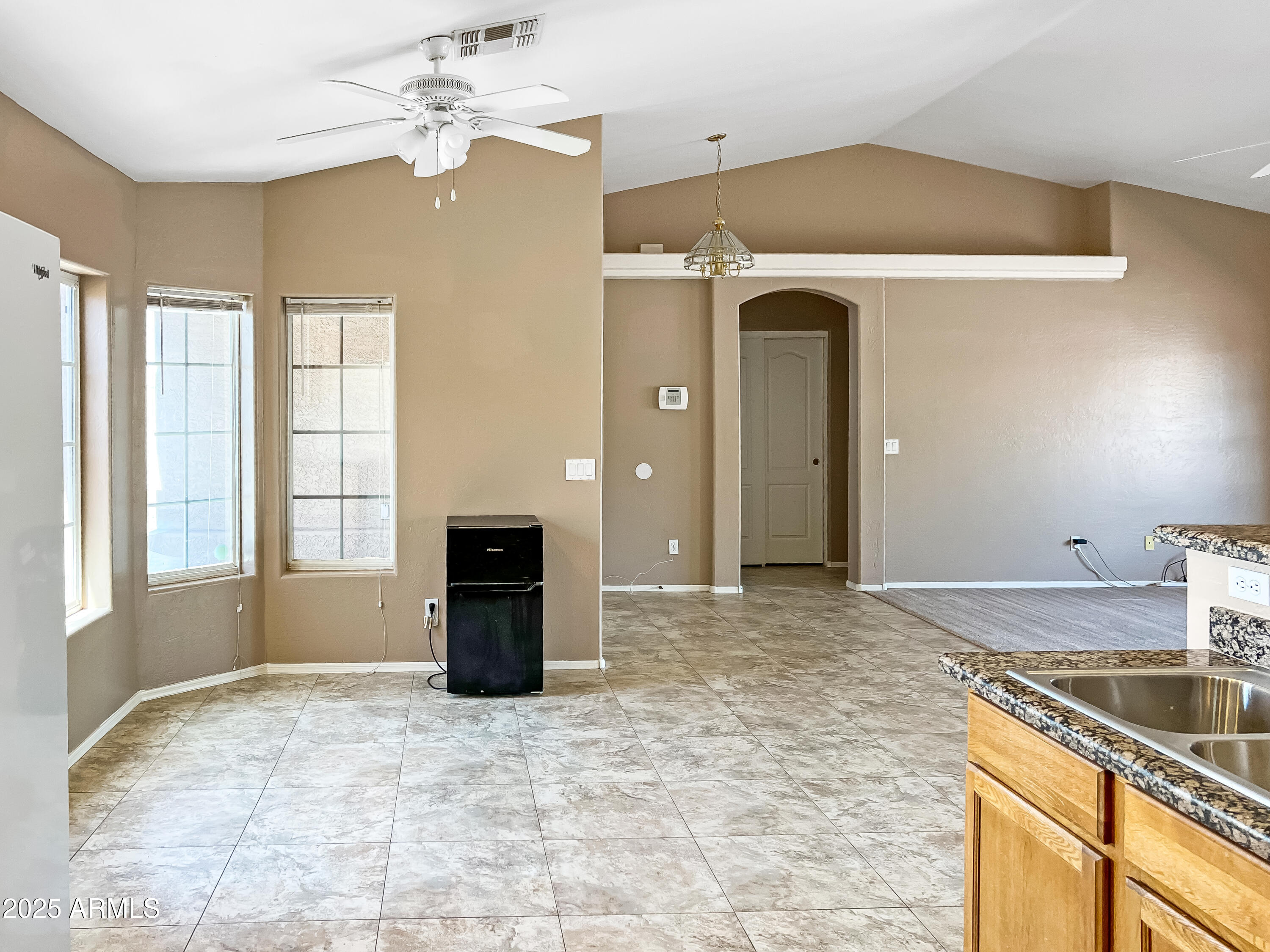 9792 W CAMELIA Drive