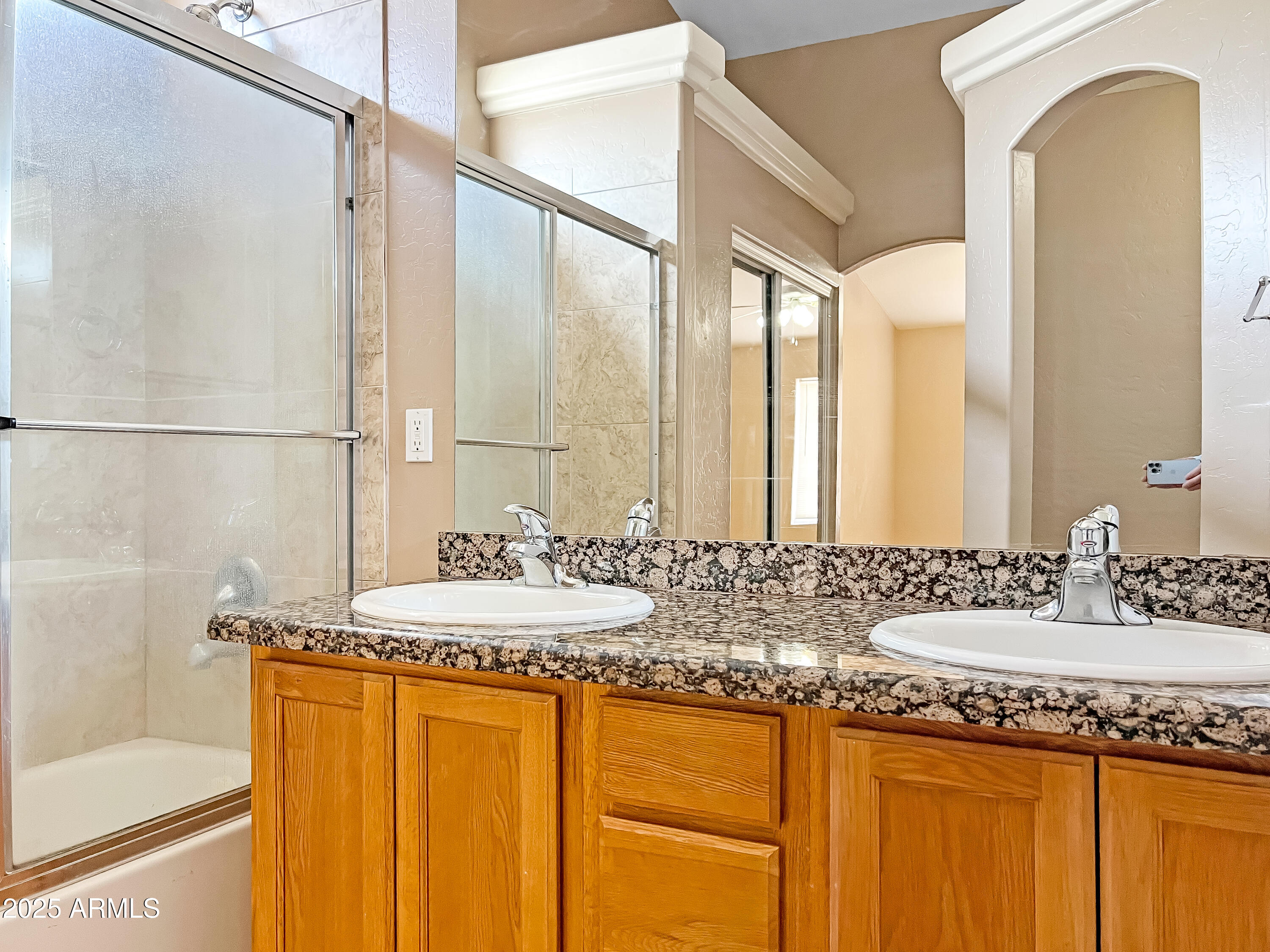 9792 W CAMELIA Drive