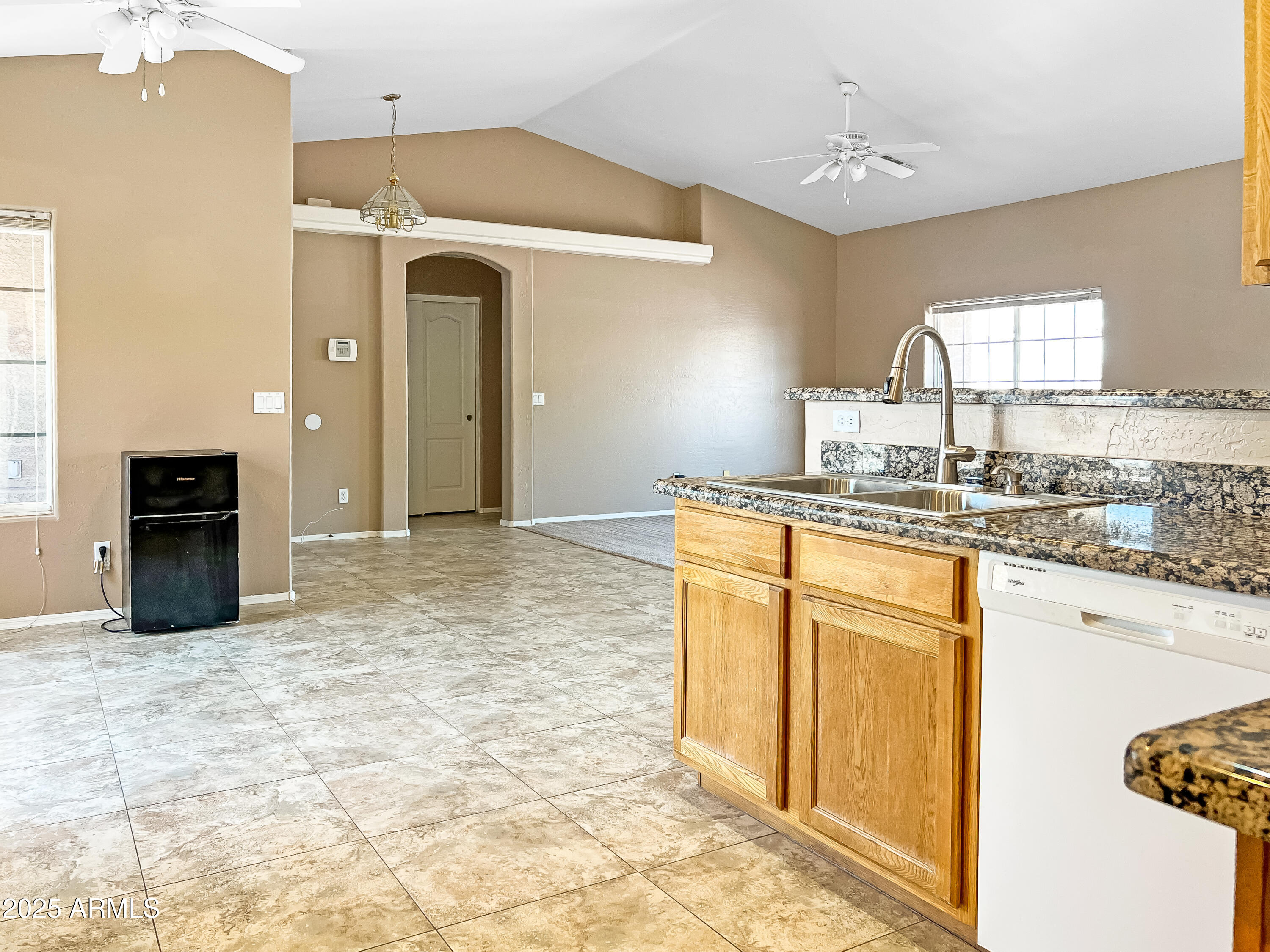 9792 W CAMELIA Drive