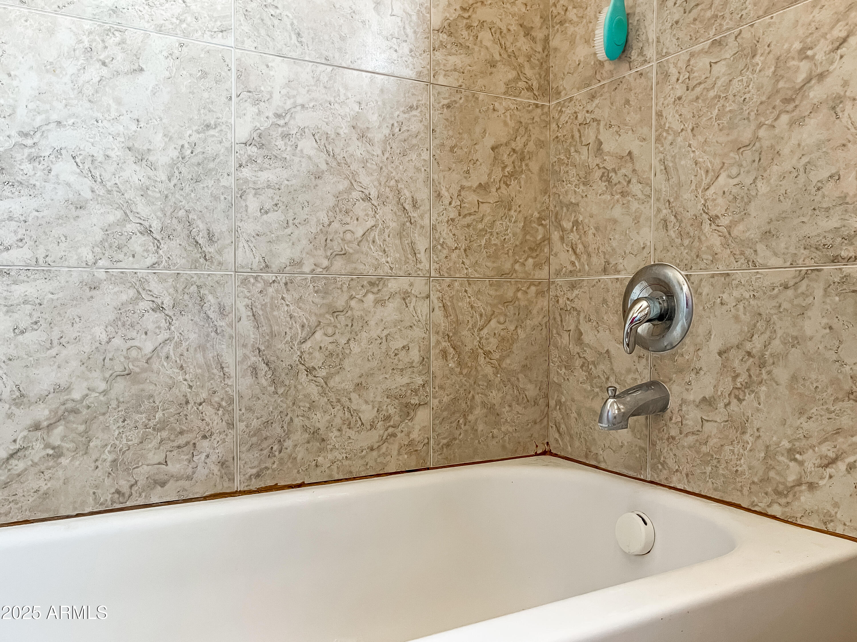 9792 W CAMELIA Drive