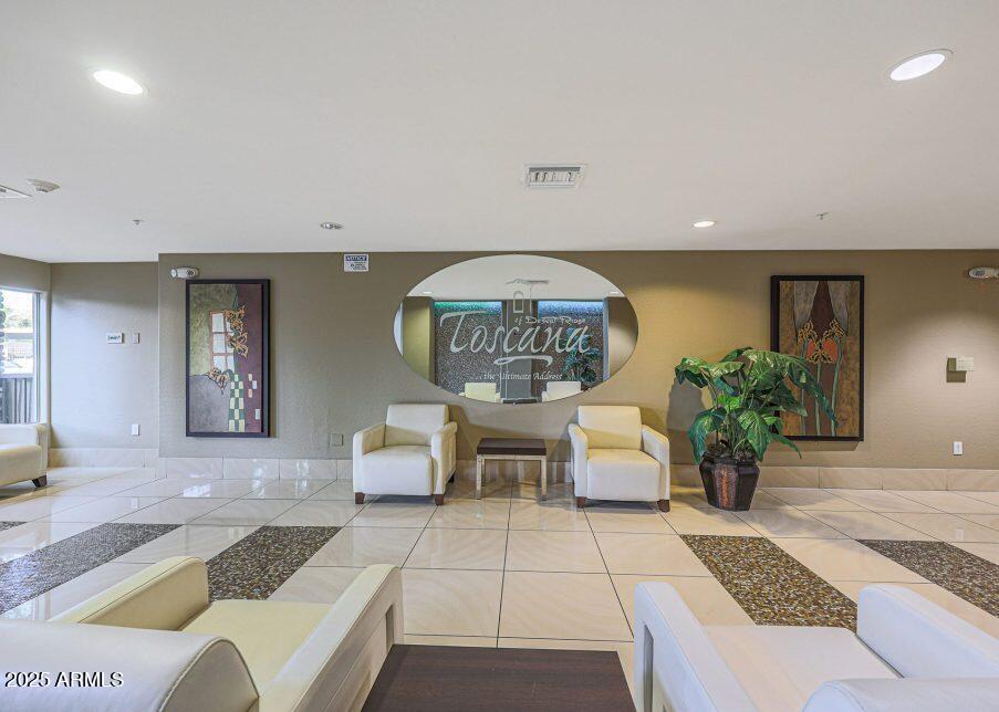 5450 E DEER VALLEY Drive, 2191