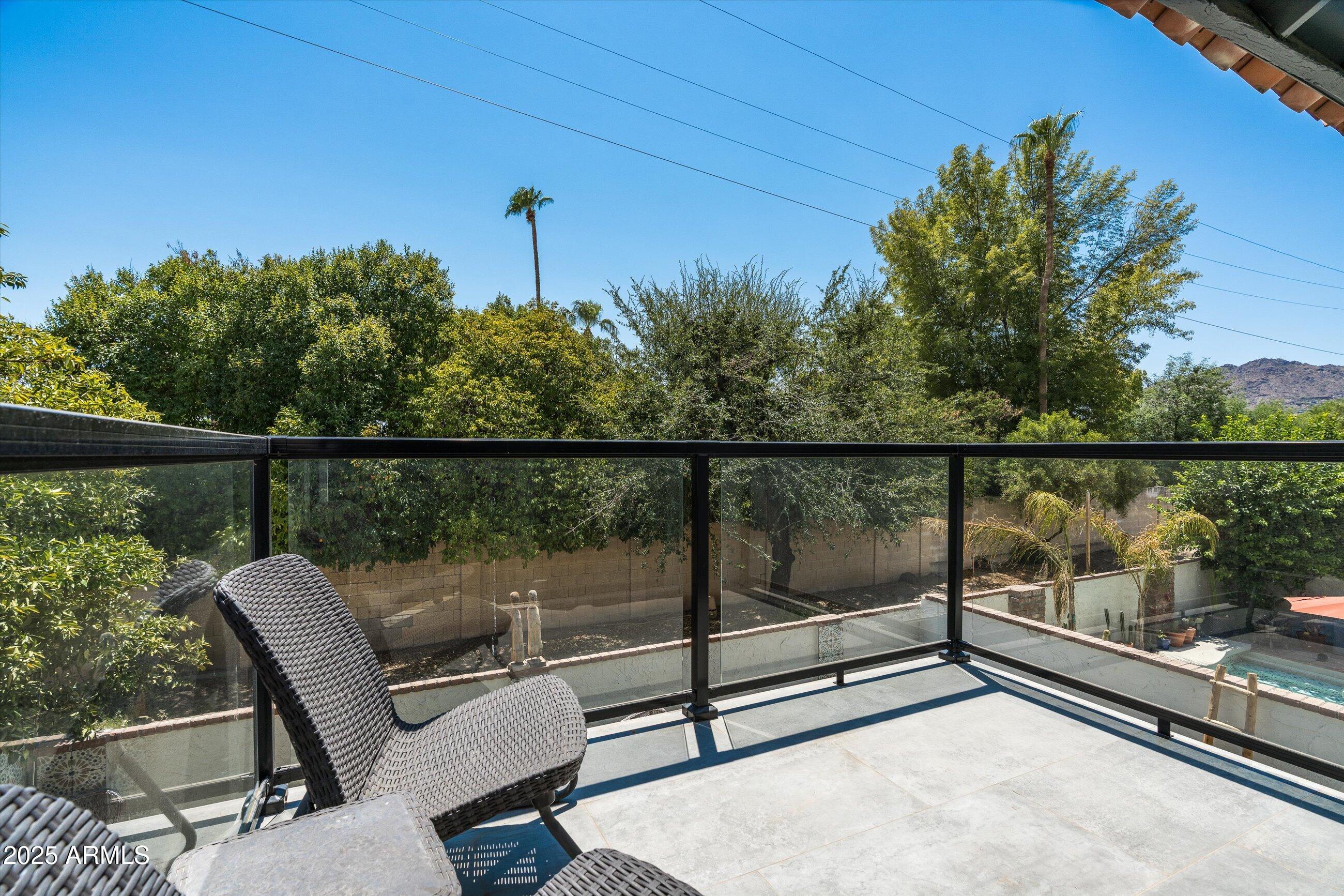 5754 N SCOTTSDALE Road