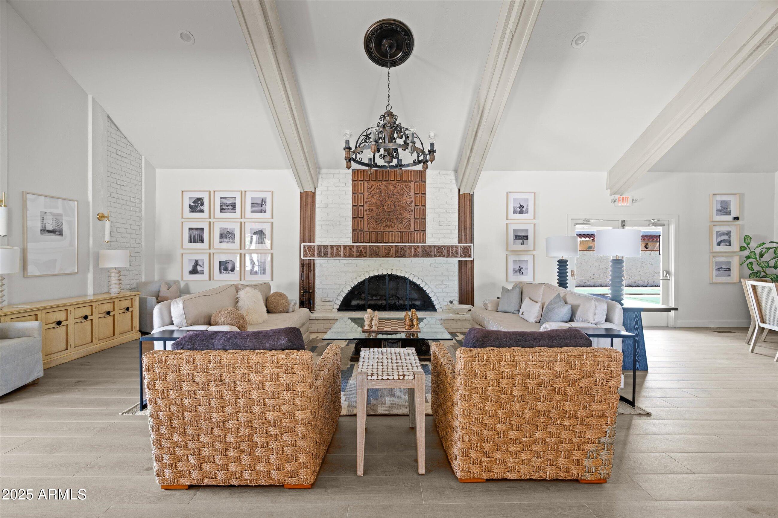 5754 N SCOTTSDALE Road