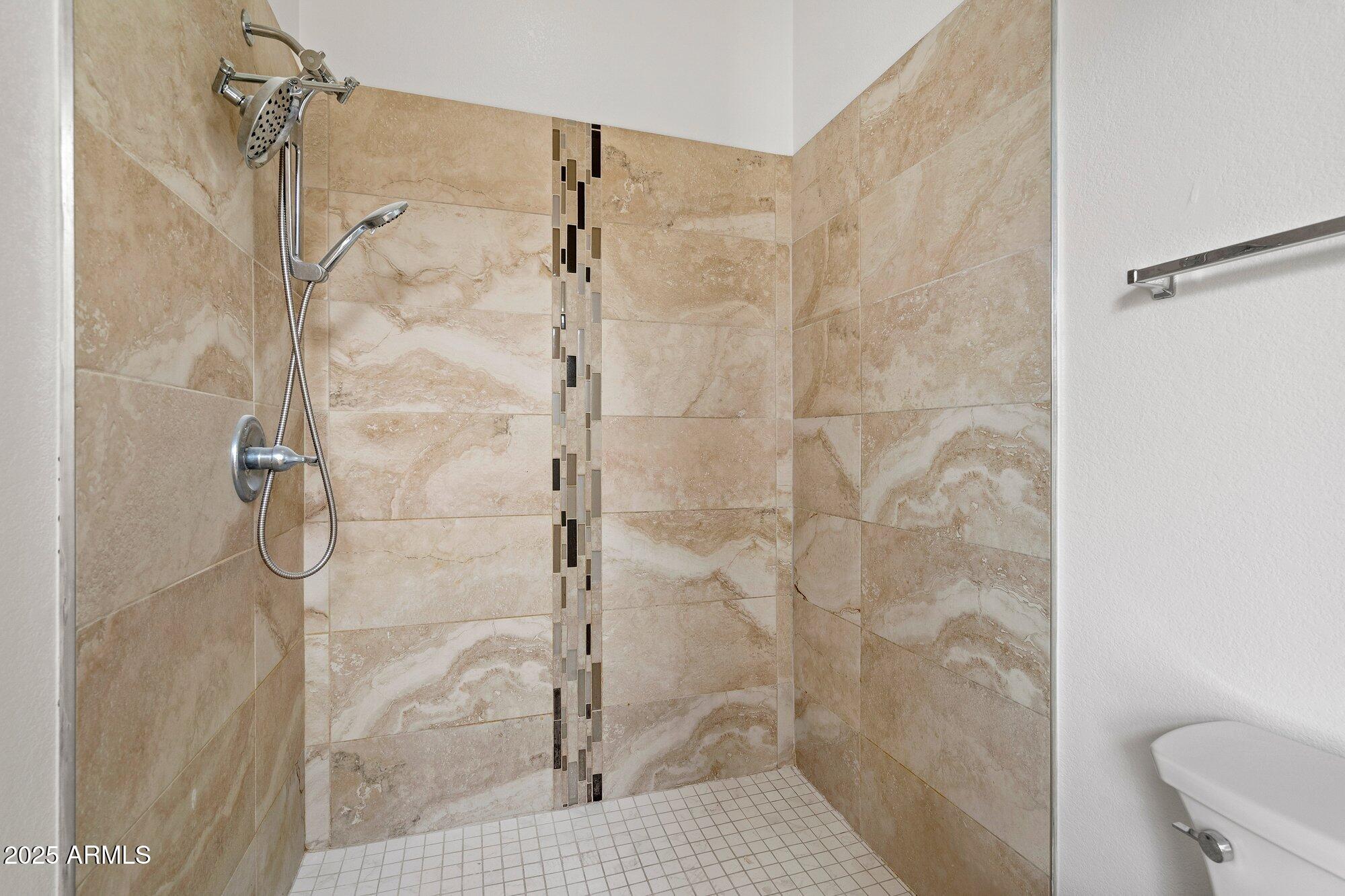 2150 W ALAMEDA Road, 1292