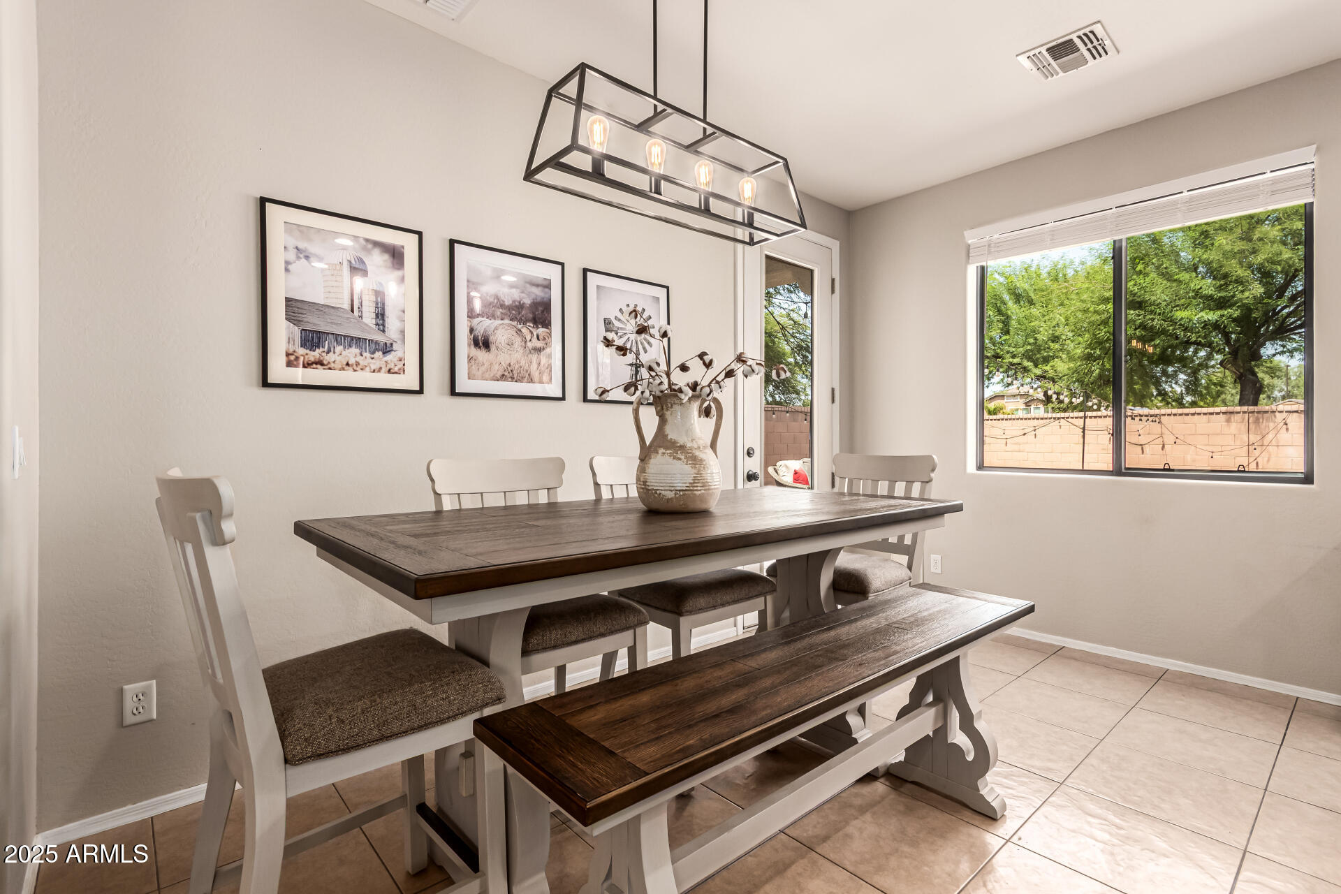 4152 E WOODSIDE Court