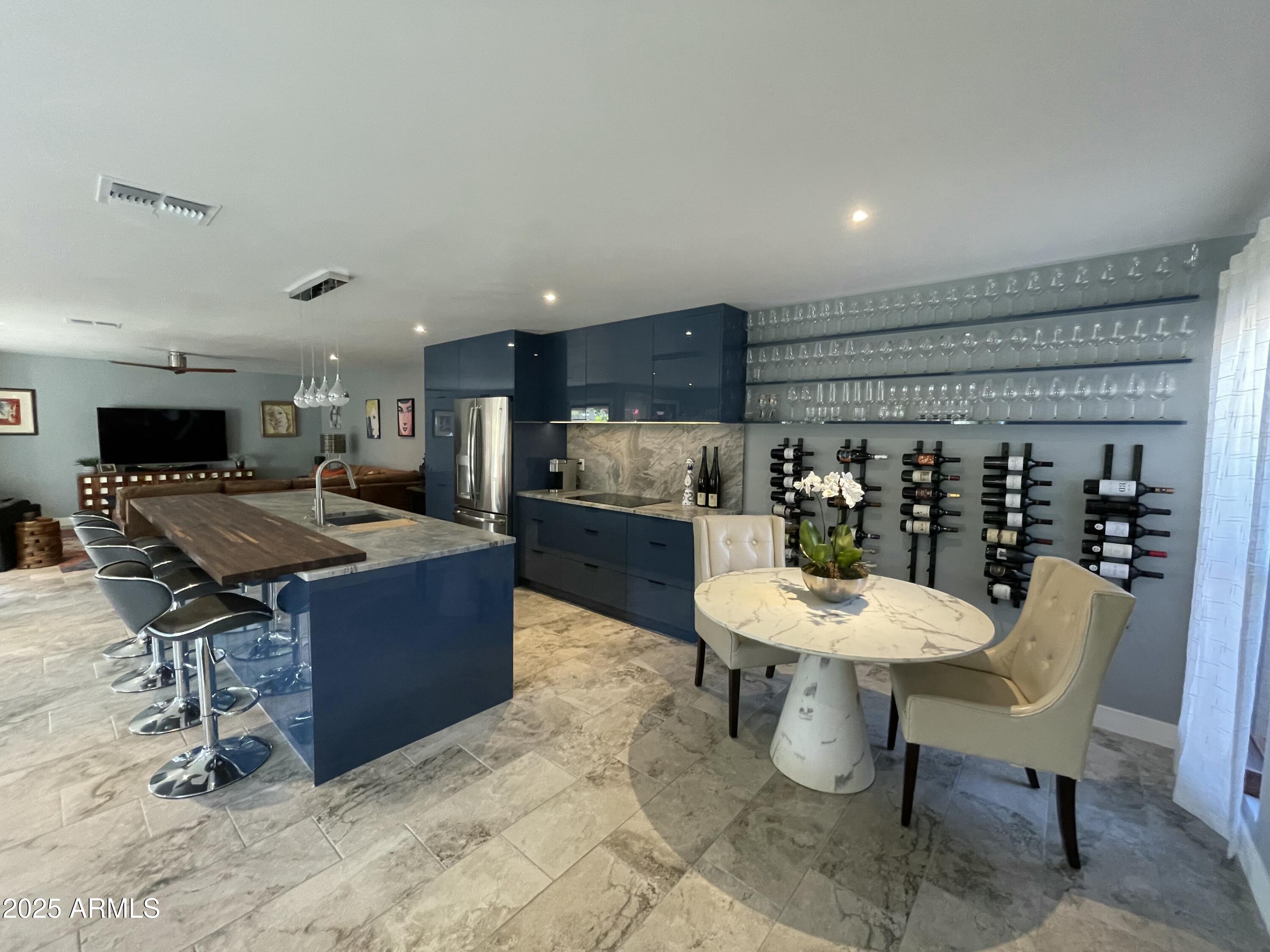 5220 E TUNDER Circle