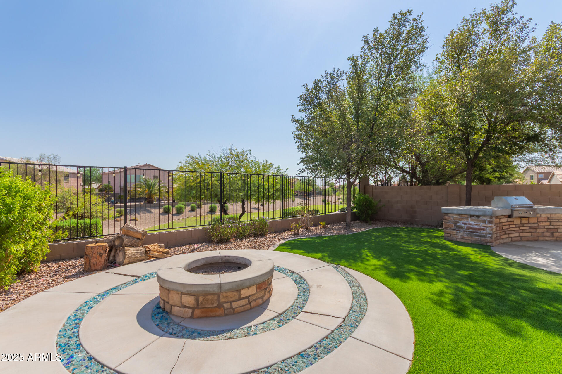 28753 N COYOTE CREEK Road