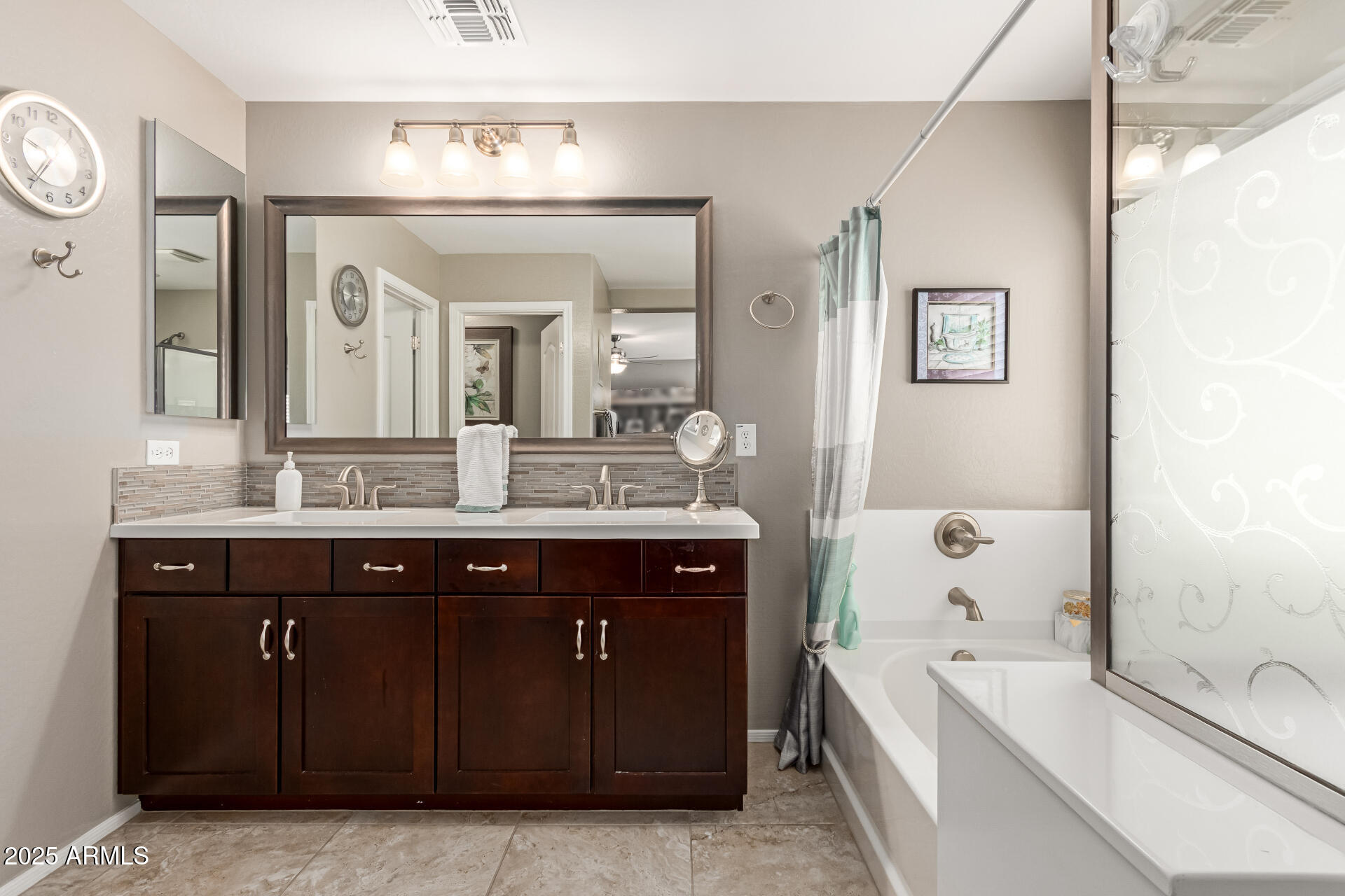 28753 N COYOTE CREEK Road