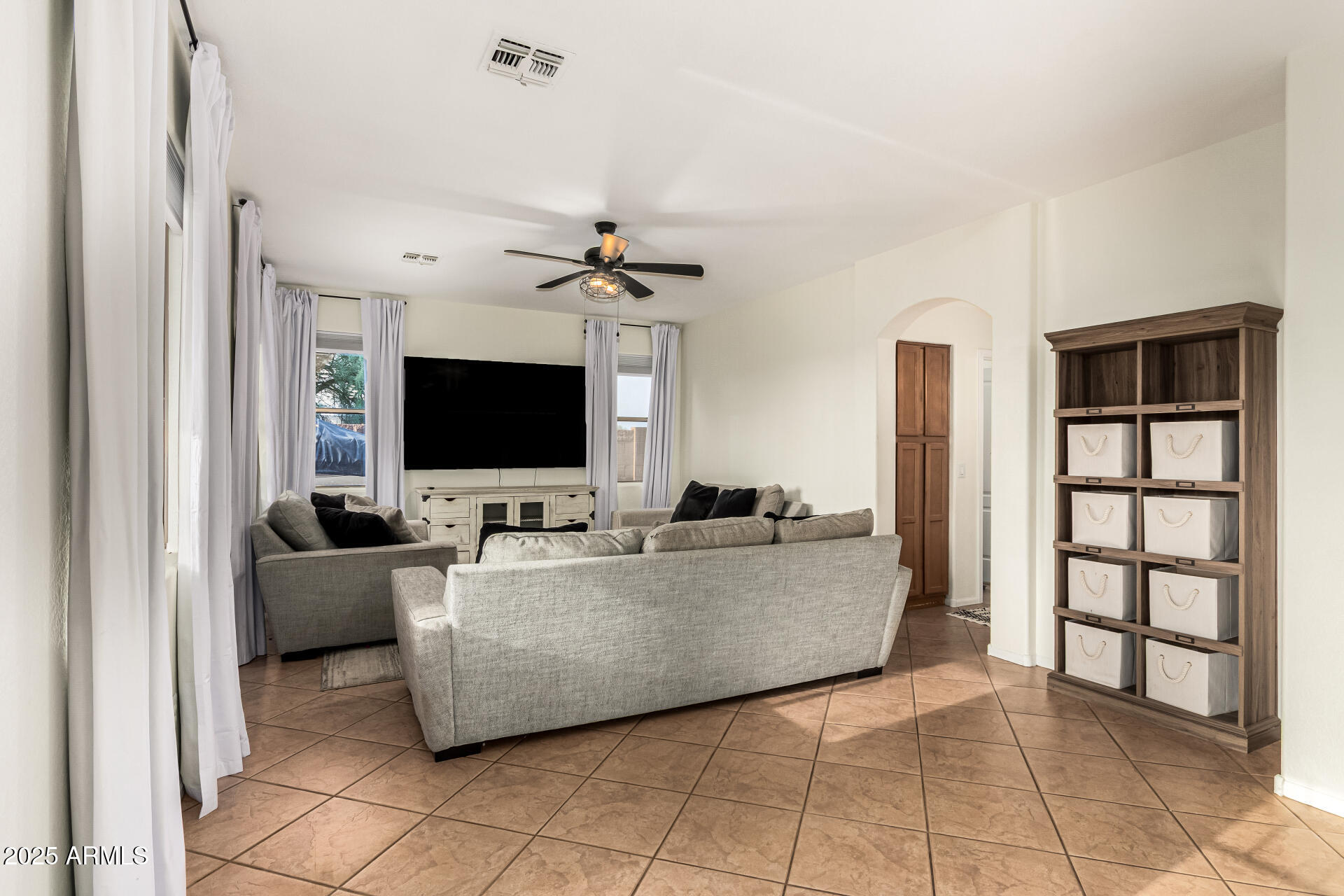 3214 S ADELLE Circle