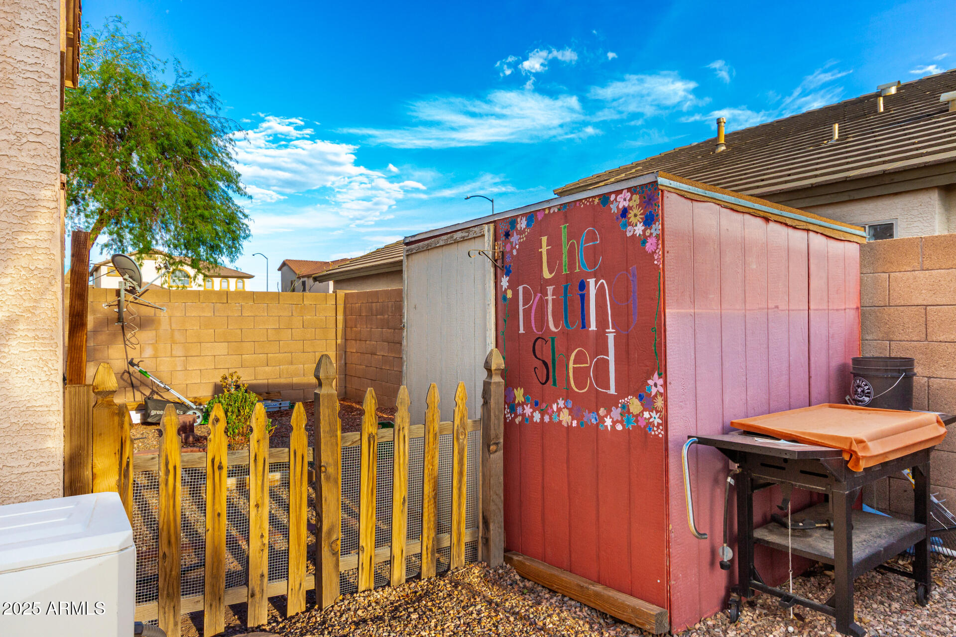 3214 S ADELLE Circle