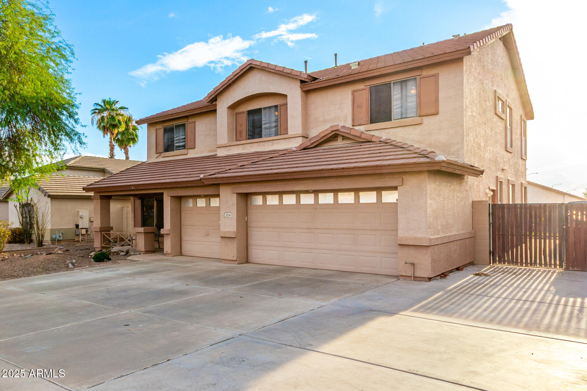 3214 S ADELLE Circle