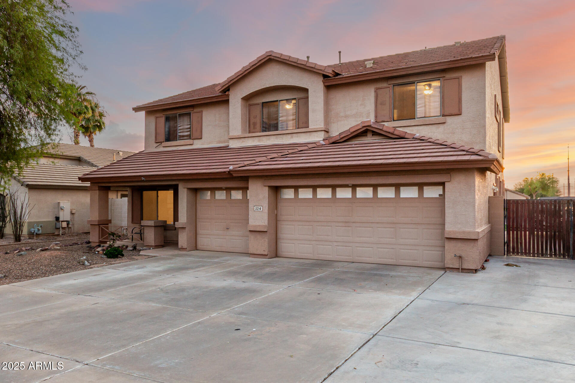 3214 S ADELLE Circle