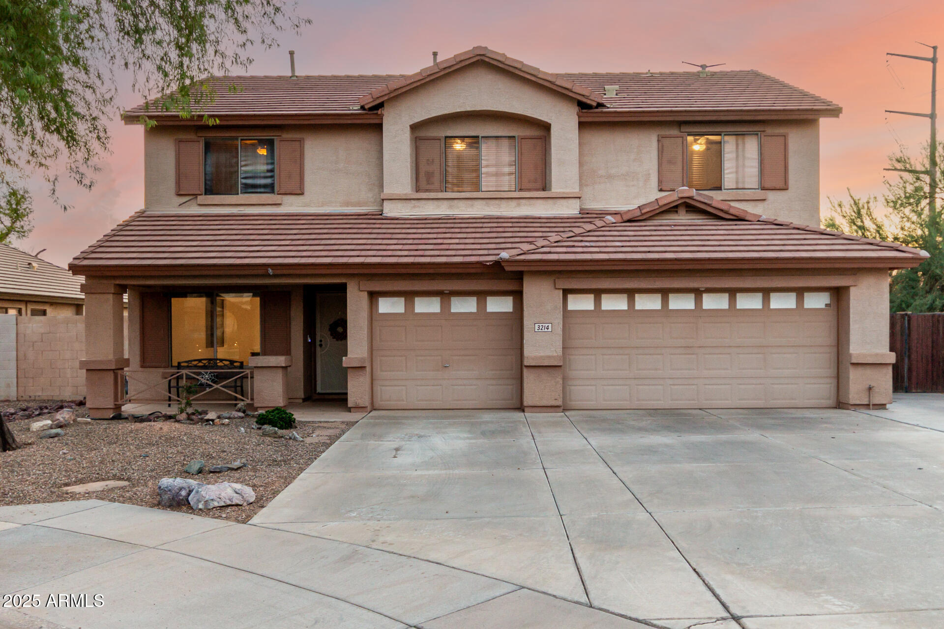 3214 S ADELLE Circle