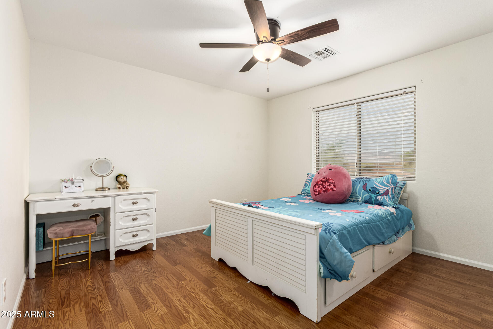 3214 S ADELLE Circle