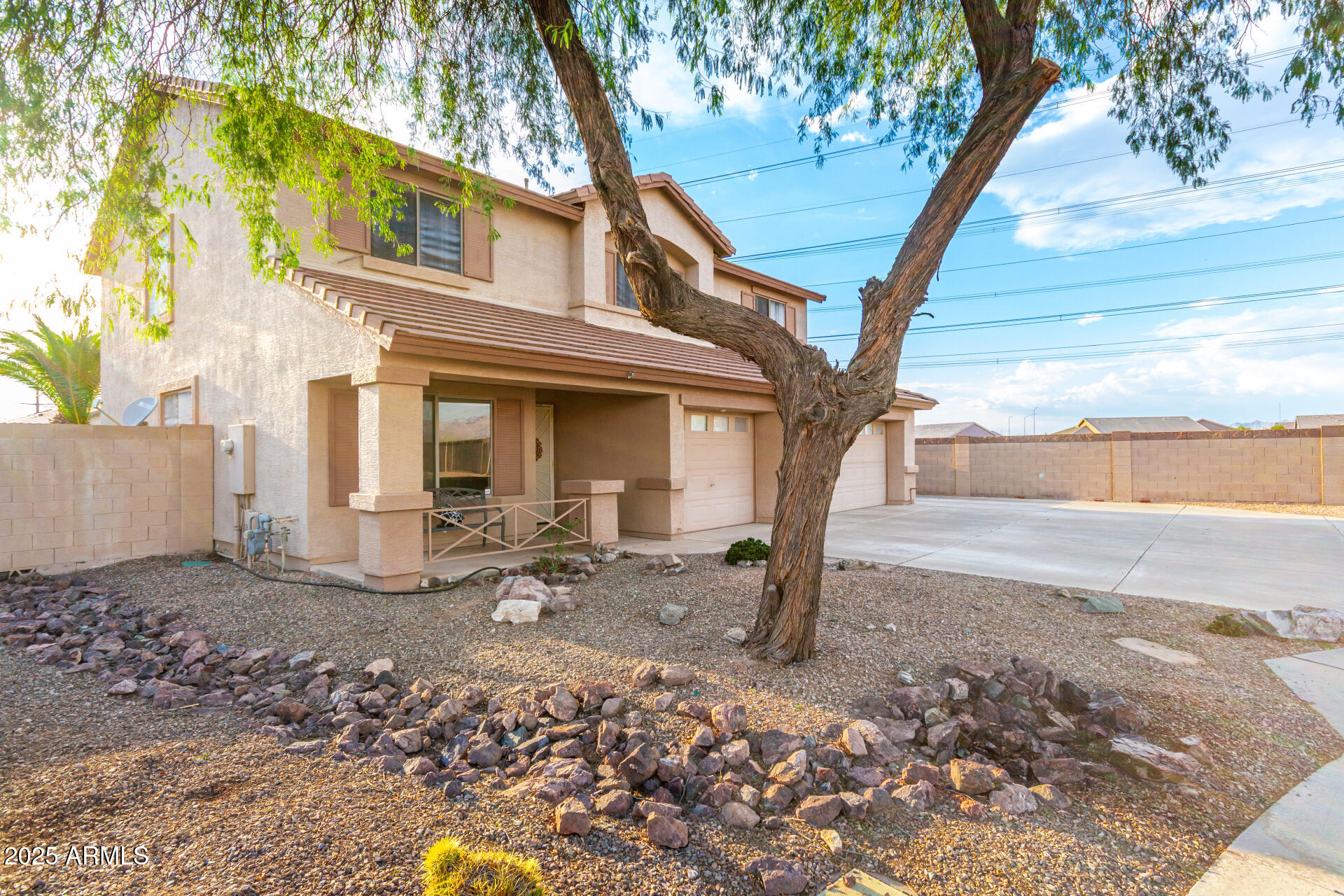 3214 S ADELLE Circle