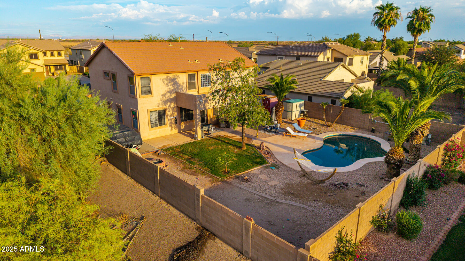 3214 S ADELLE Circle