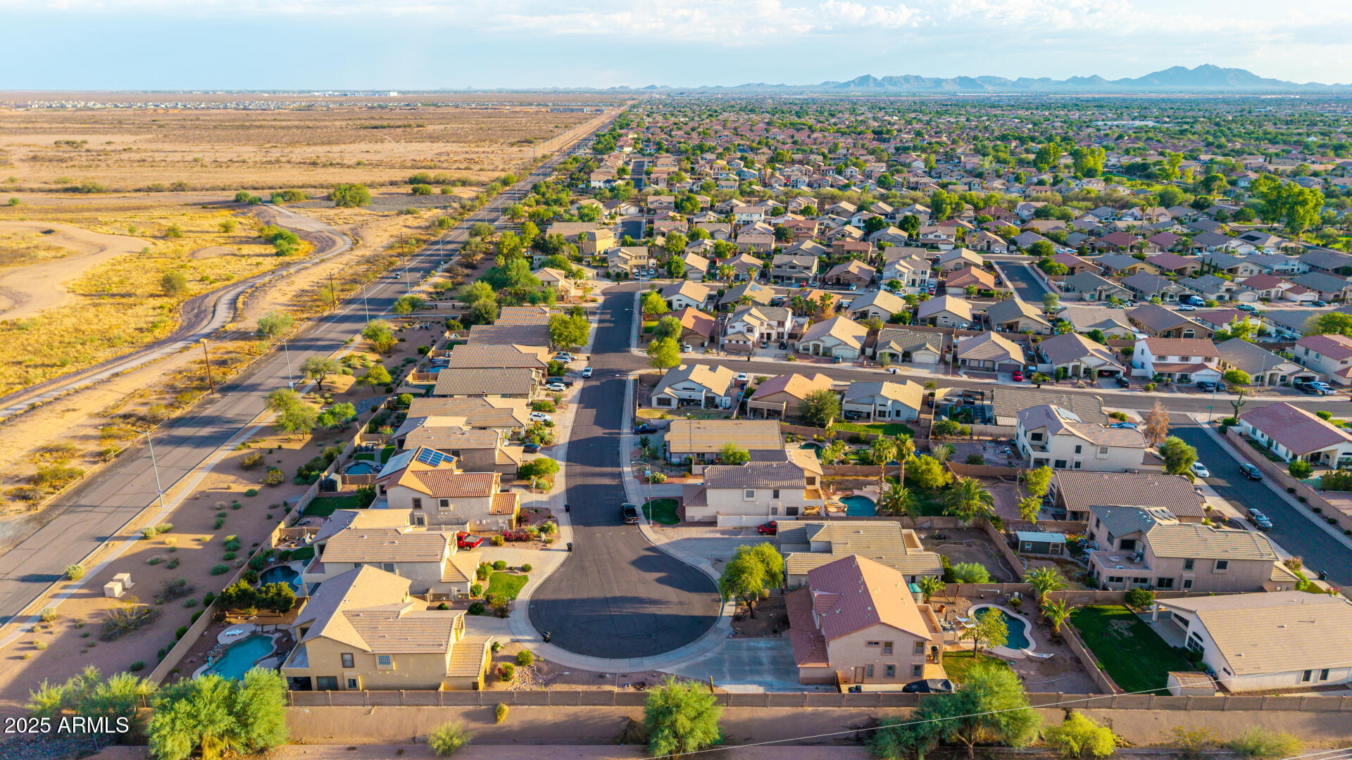 3214 S ADELLE Circle