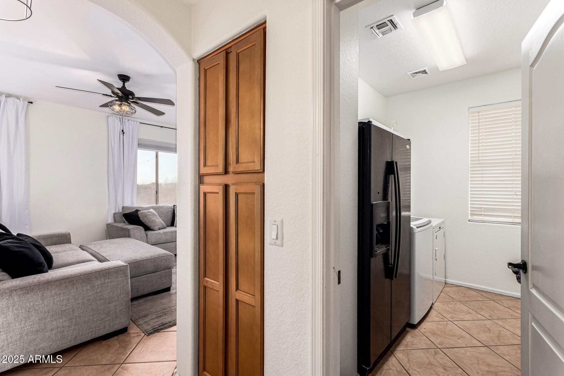 3214 S ADELLE Circle