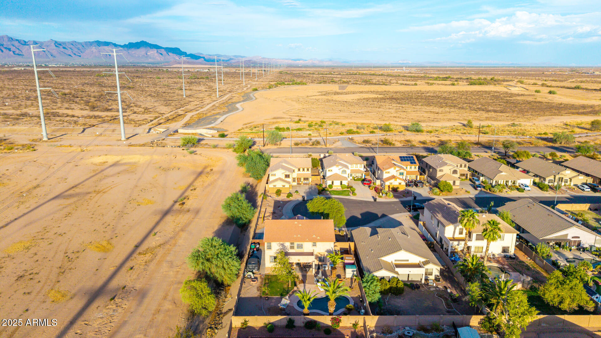 3214 S ADELLE Circle