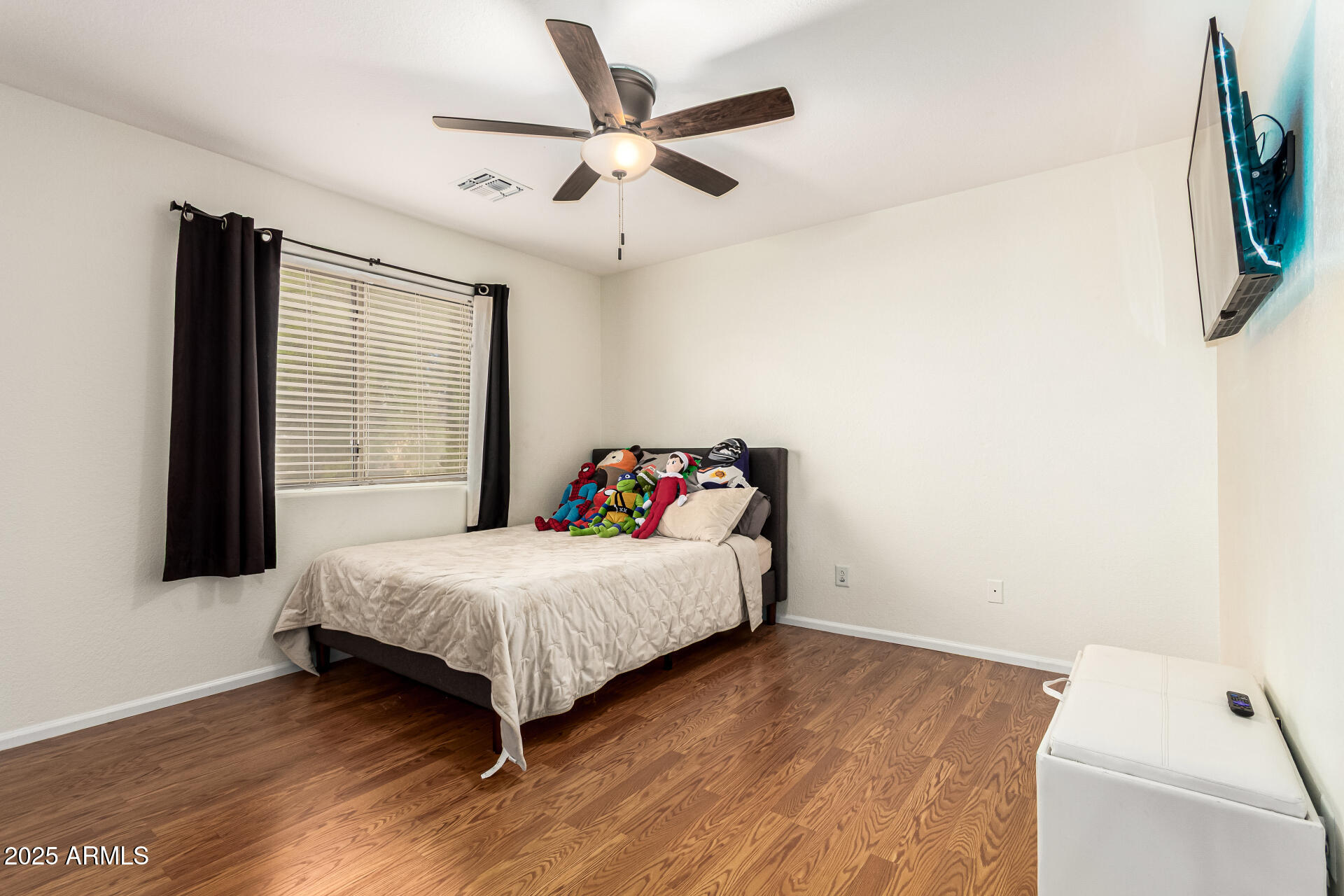 3214 S ADELLE Circle