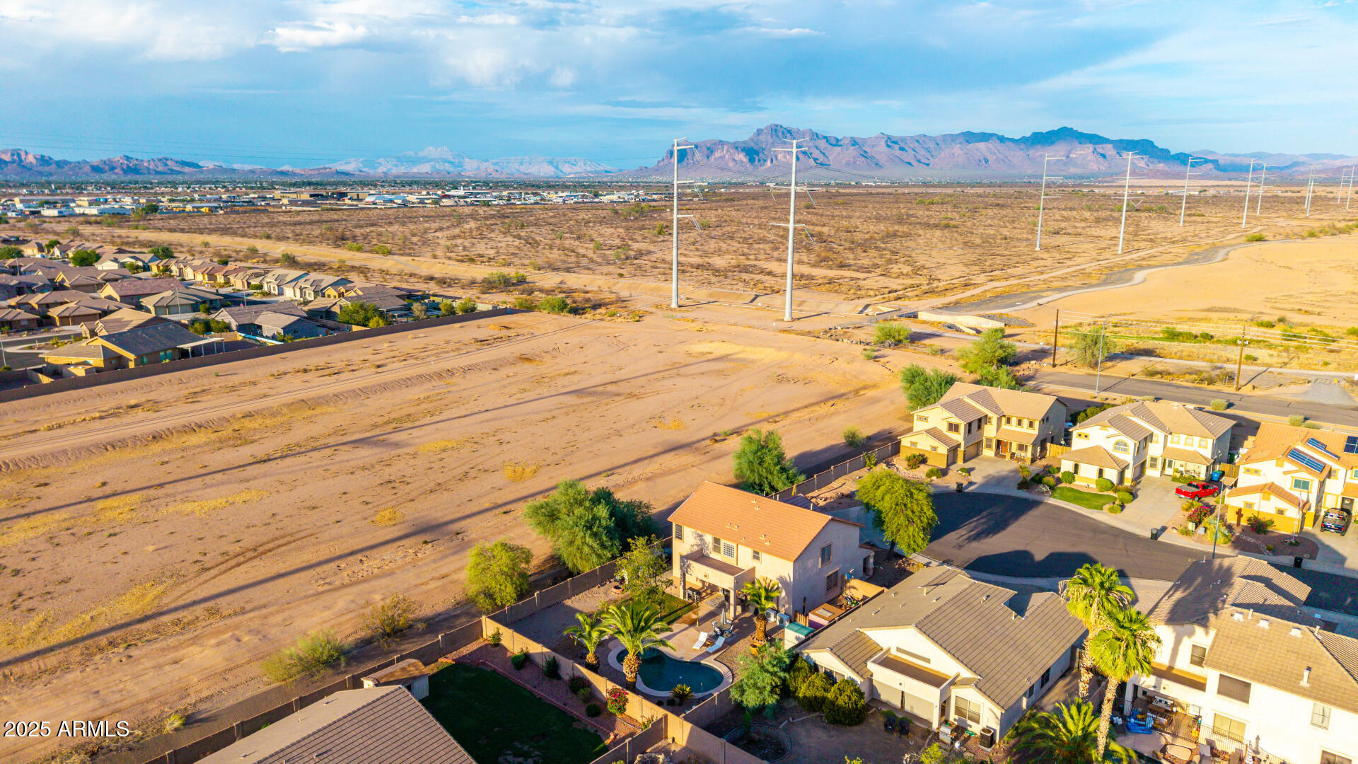 3214 S ADELLE Circle