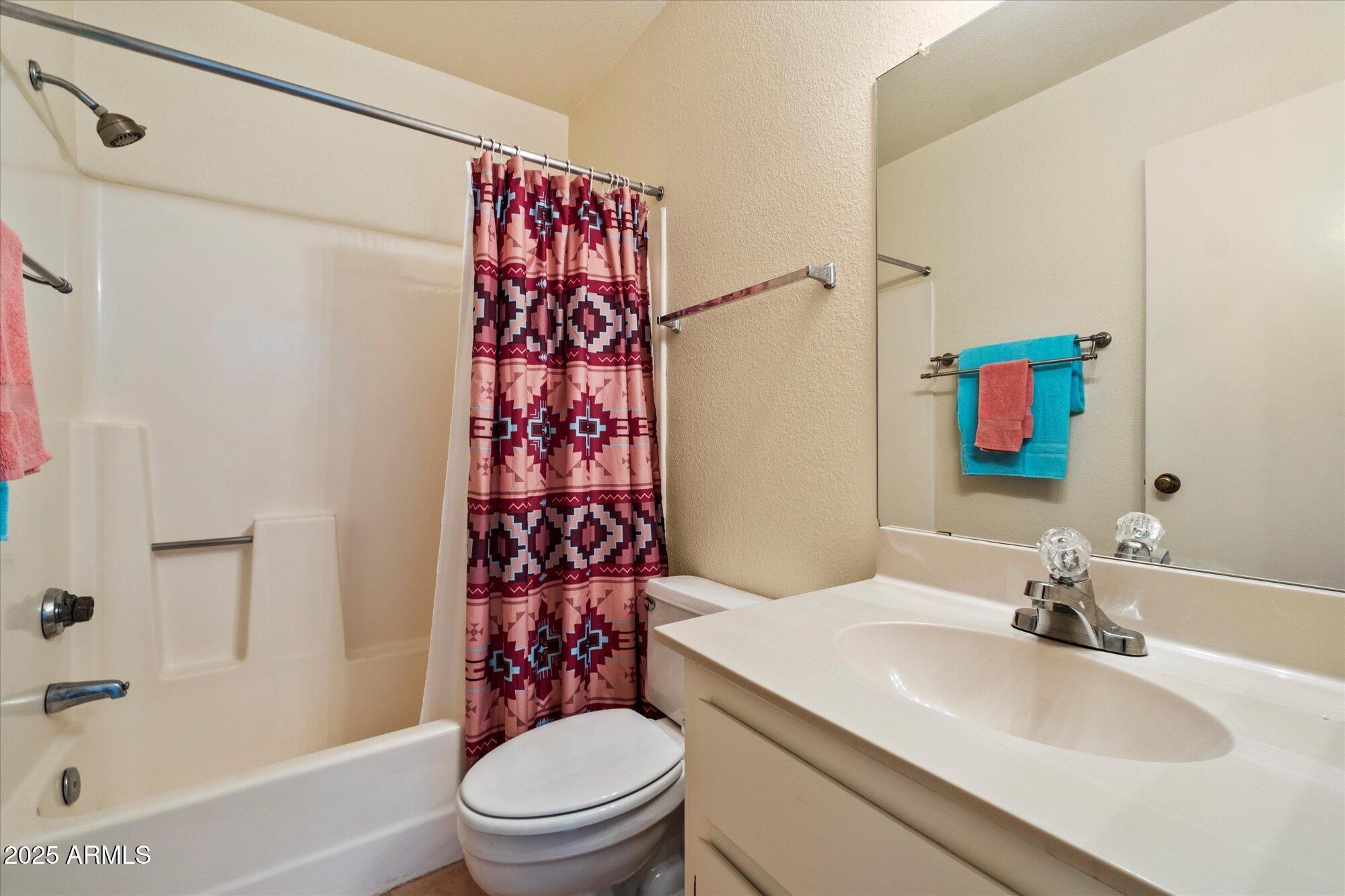 455 S DELAWARE Drive, 122