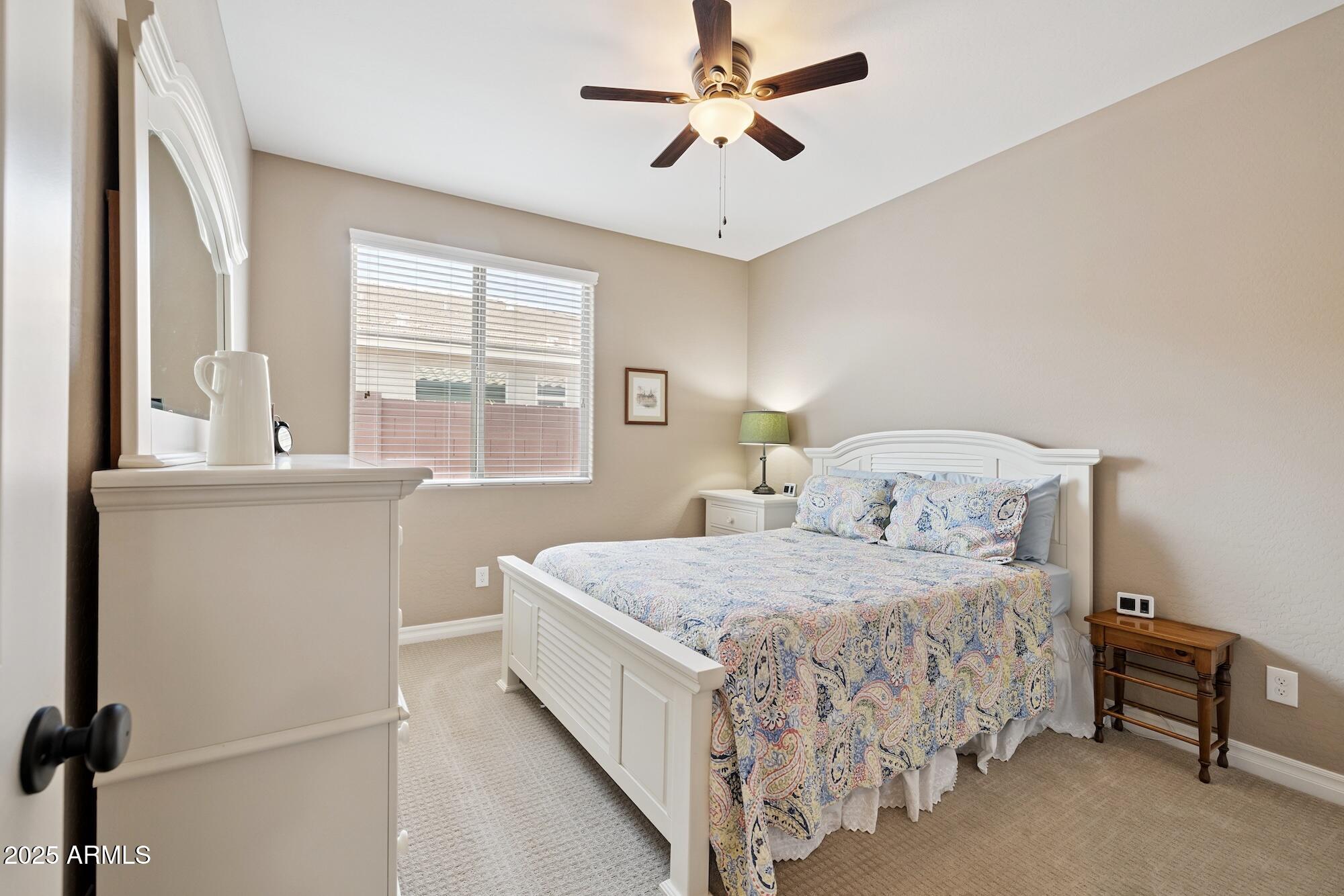 726 W TALLOW TREE Avenue