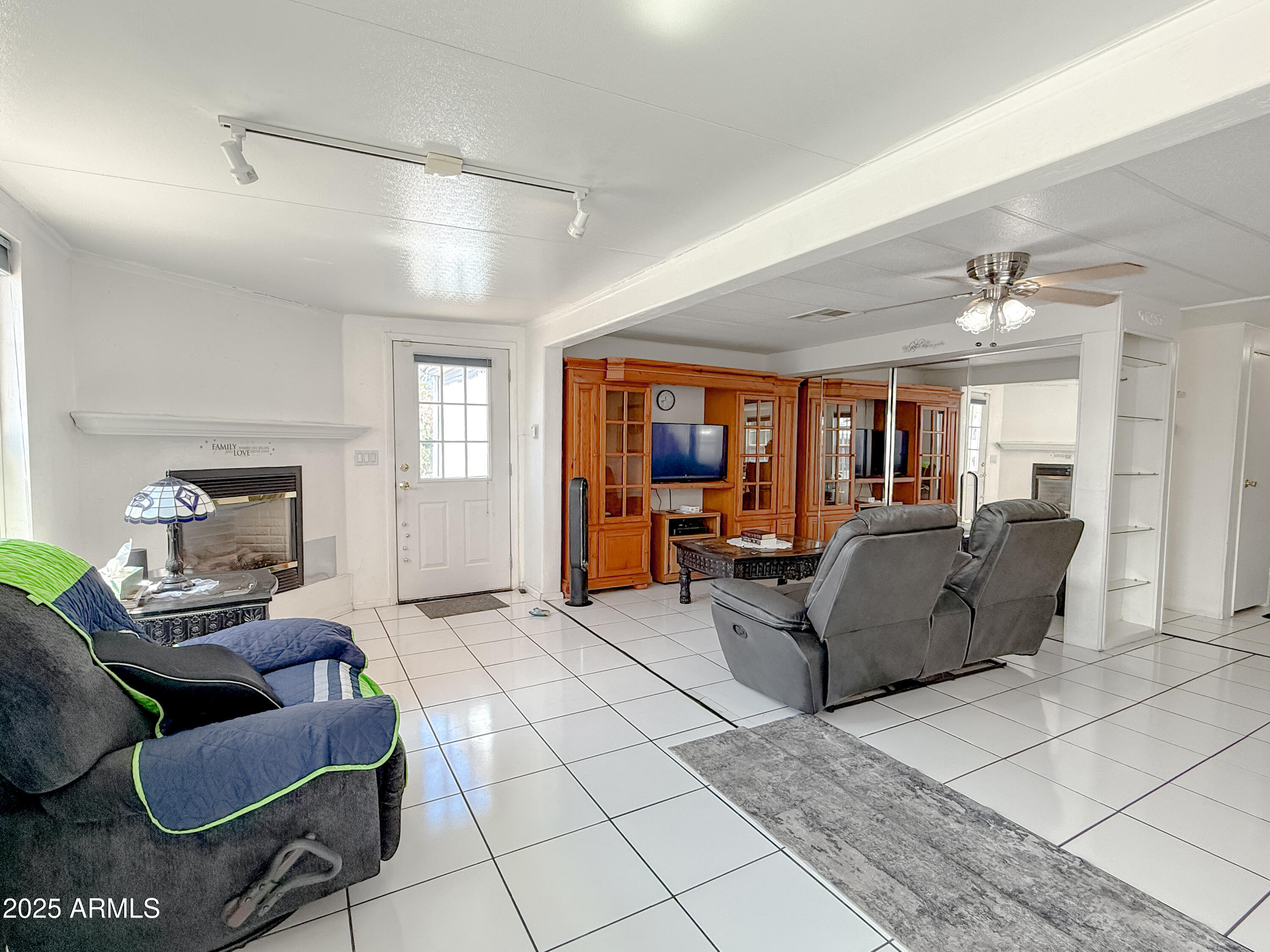 120 N VAL VISTA Drive, 31