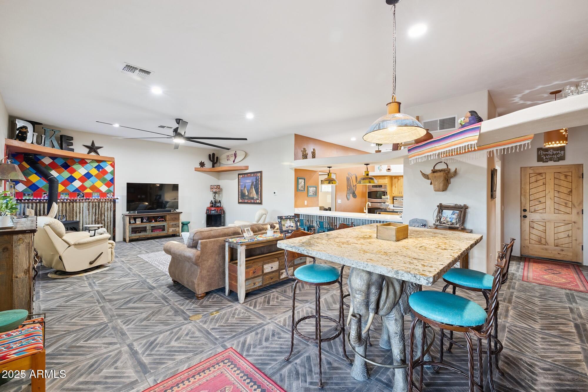 655 S CONESTOGA Road