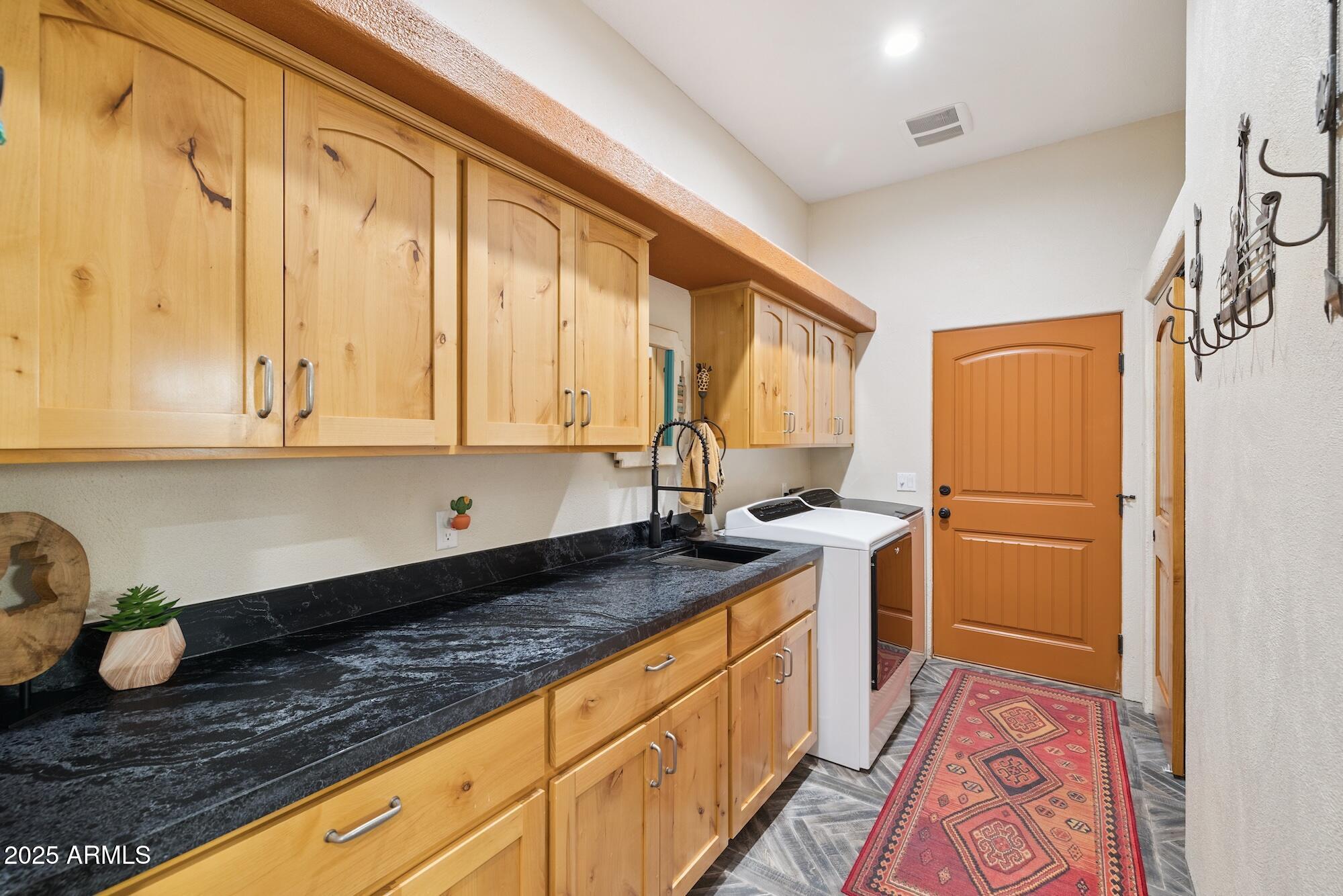 655 S CONESTOGA Road