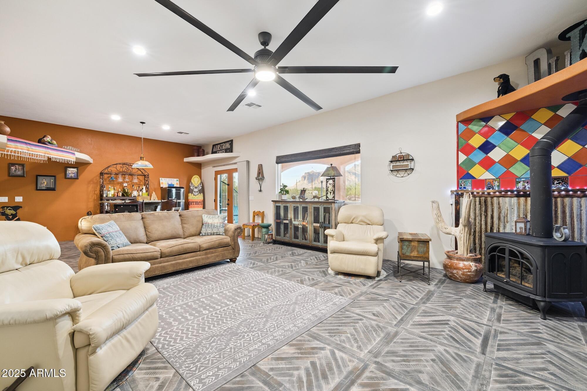 655 S CONESTOGA Road