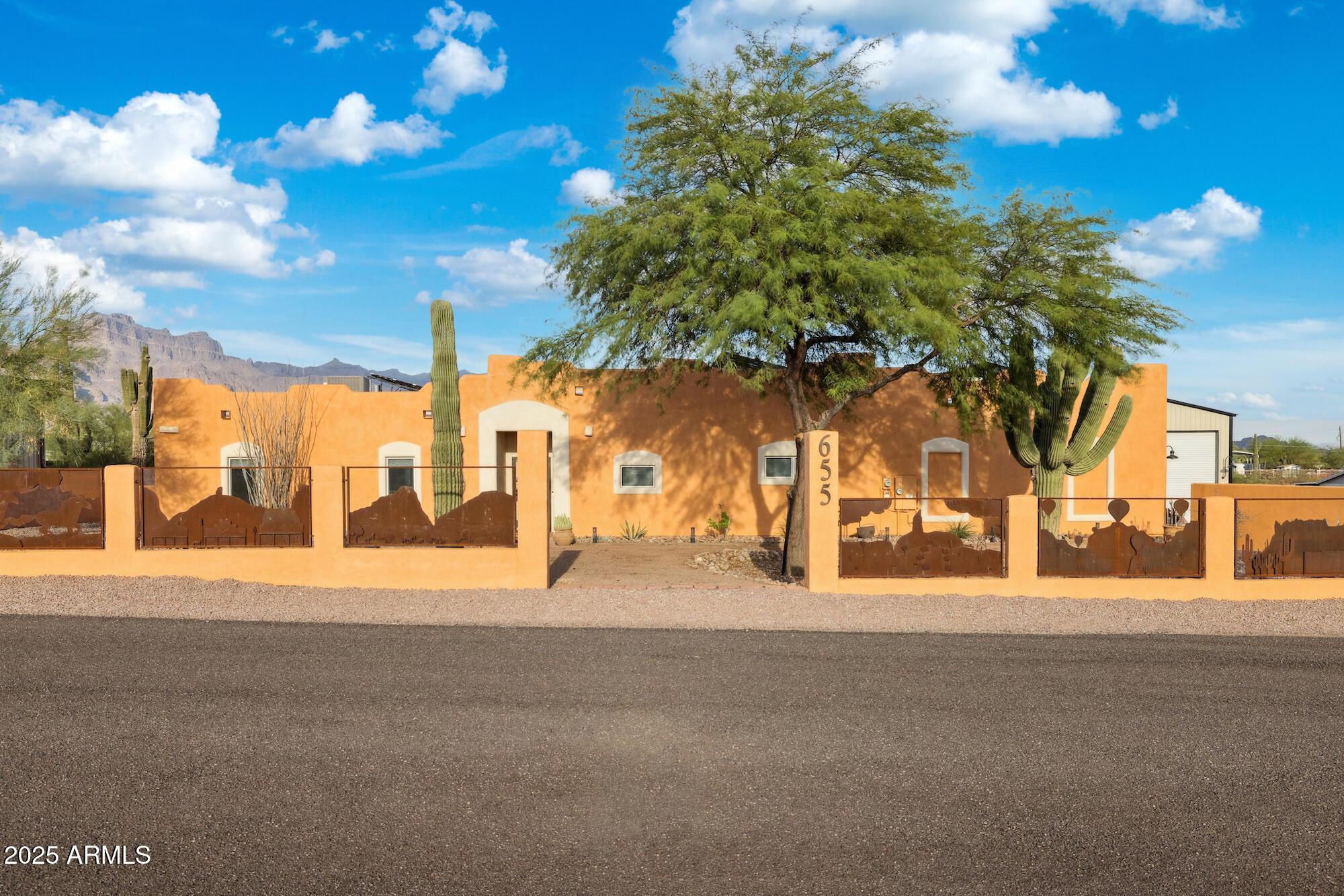 655 S CONESTOGA Road