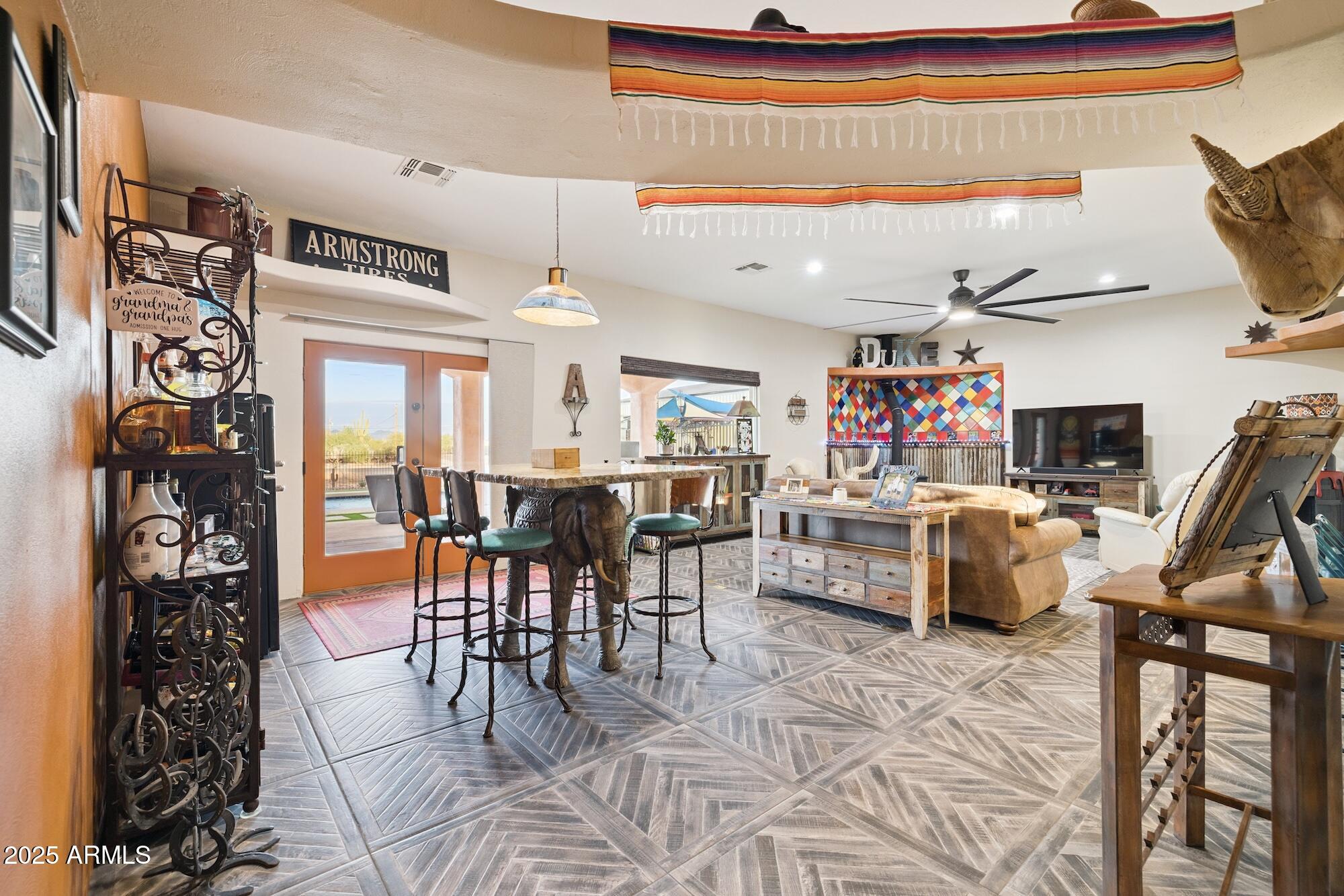 655 S CONESTOGA Road