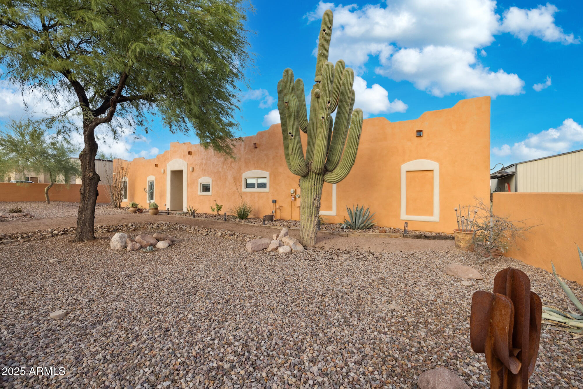 655 S CONESTOGA Road