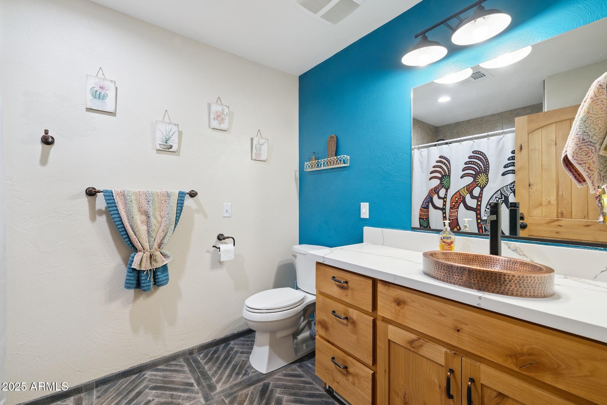 655 S CONESTOGA Road