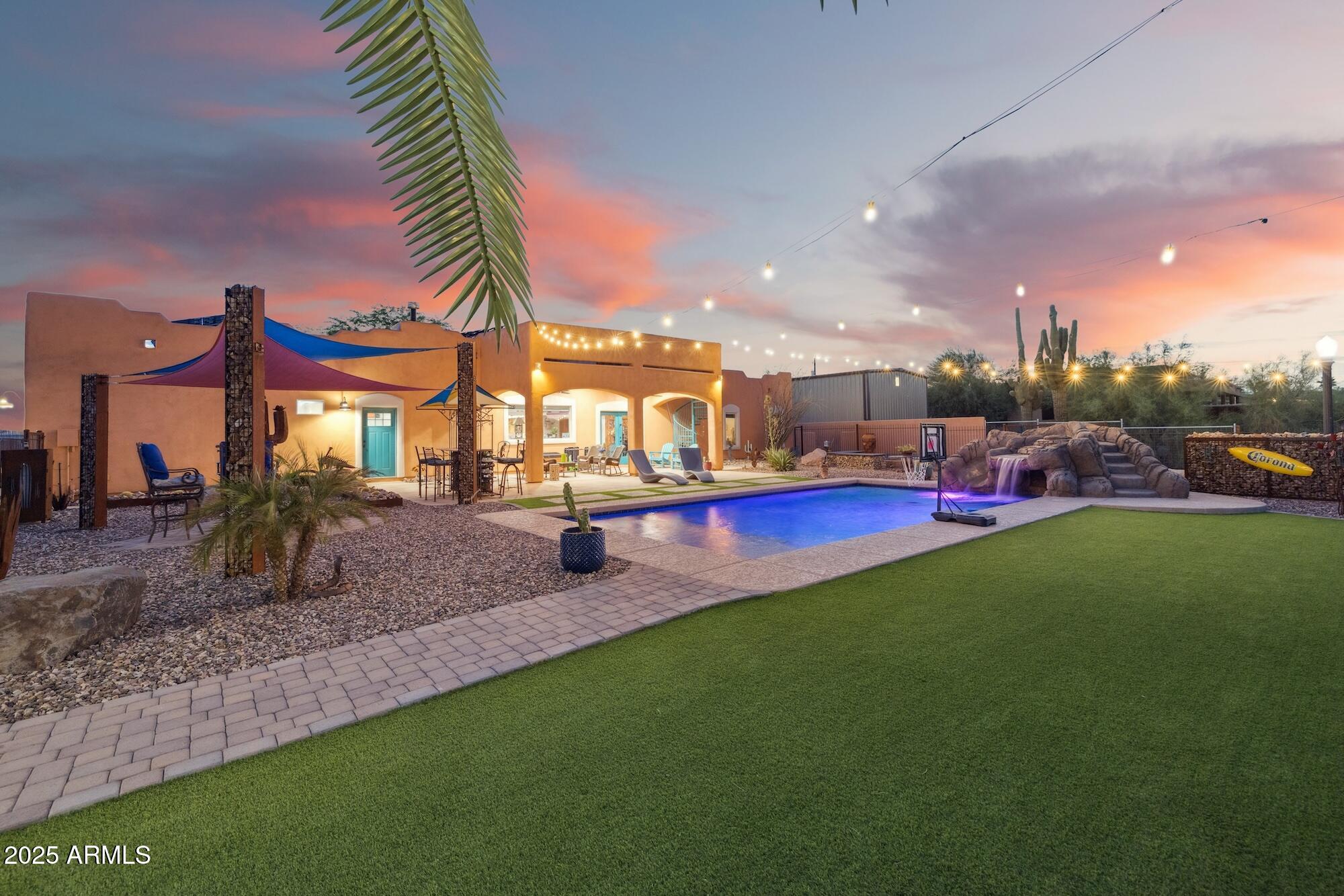 655 S CONESTOGA Road