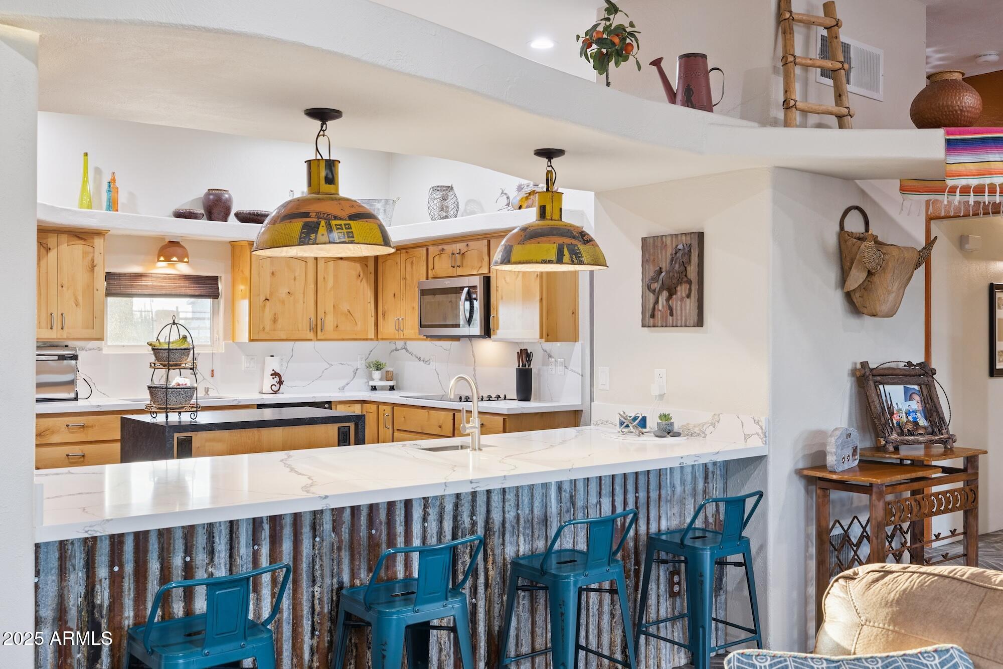 655 S CONESTOGA Road