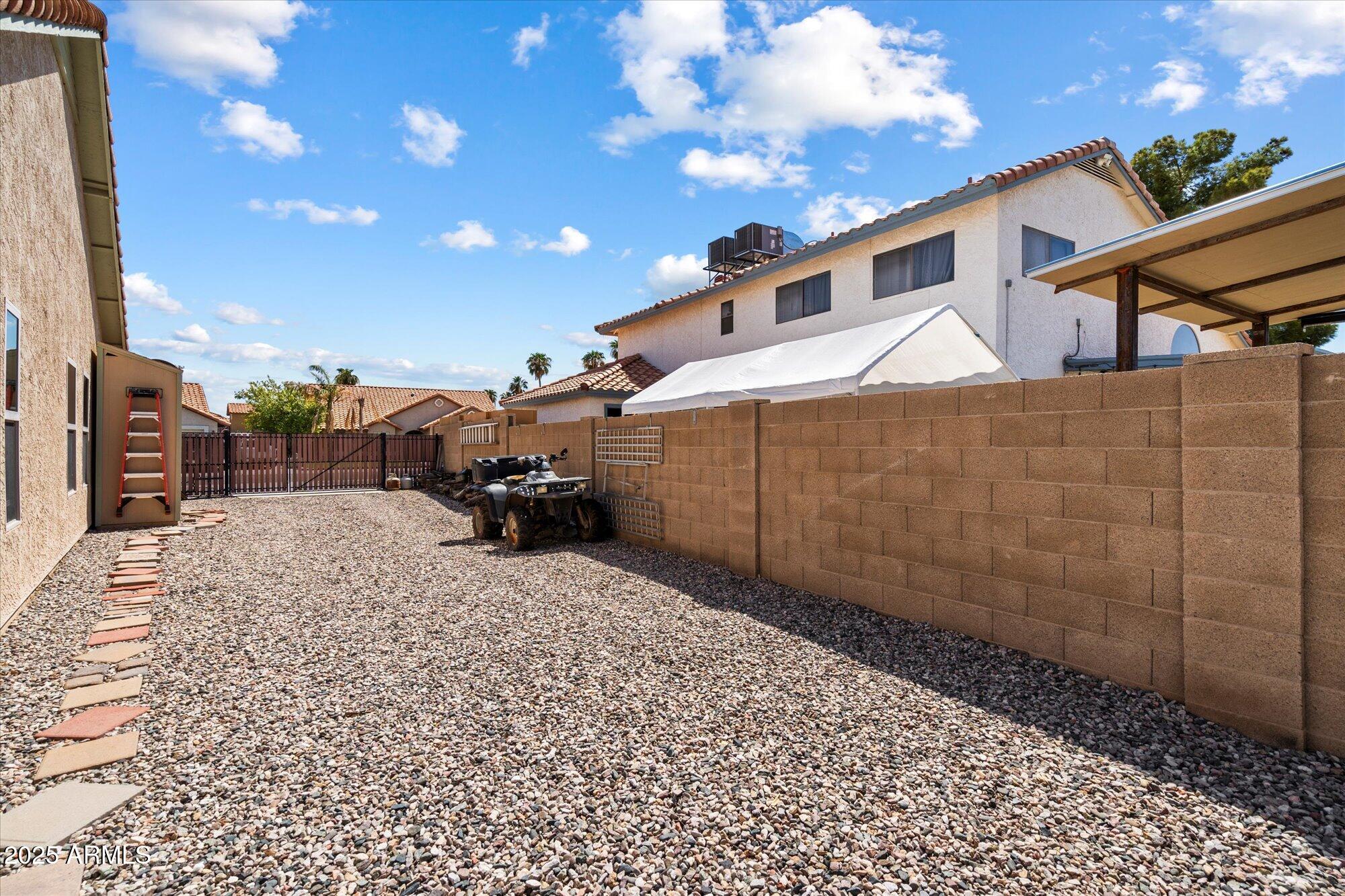 15834 W MEADE Lane