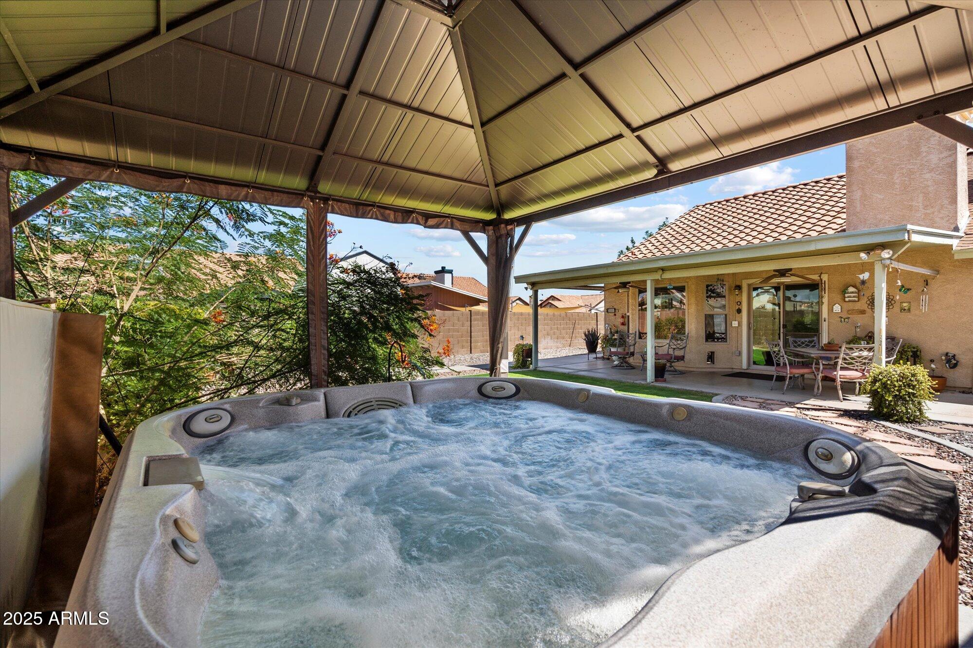 15834 W MEADE Lane
