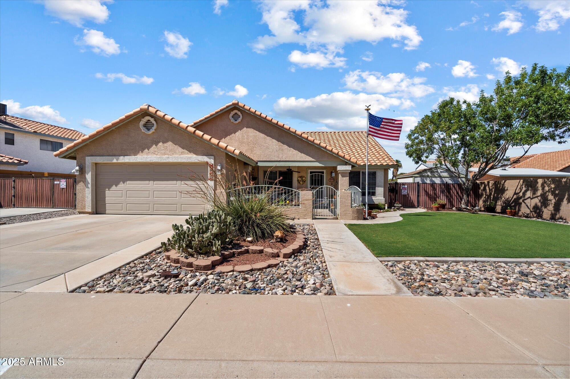 15834 W MEADE Lane
