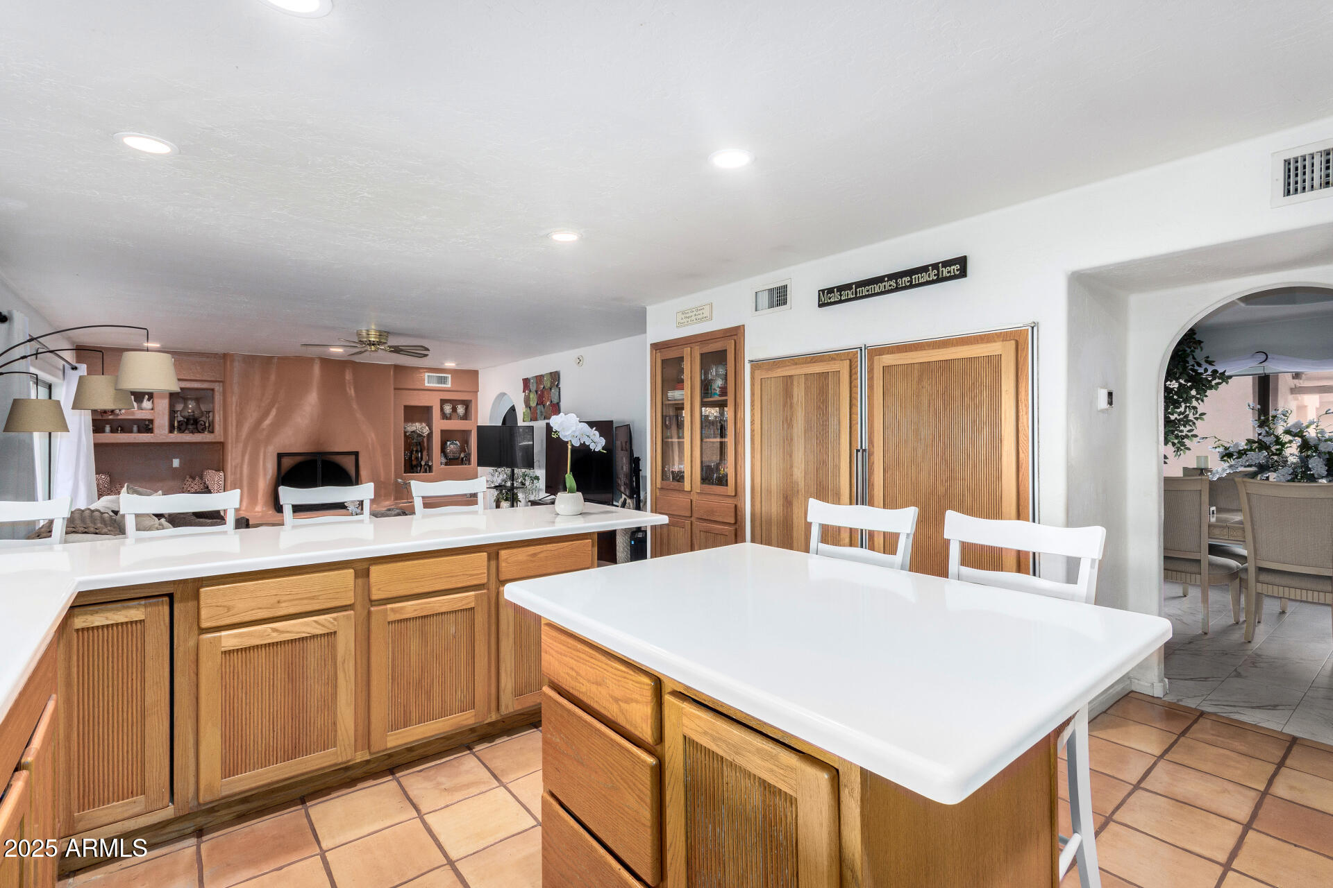 16448 E GLENBROOK Boulevard