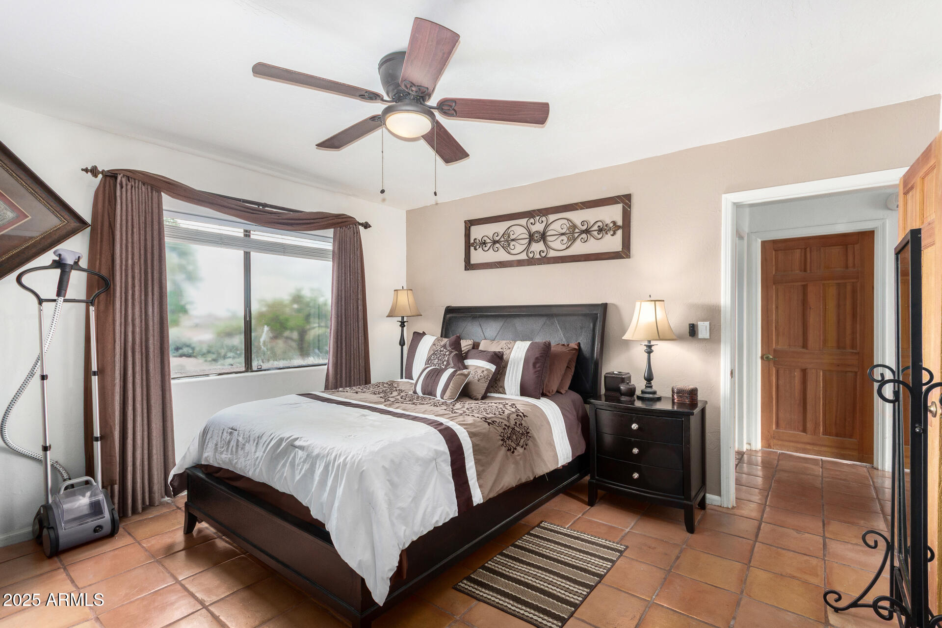 16448 E GLENBROOK Boulevard