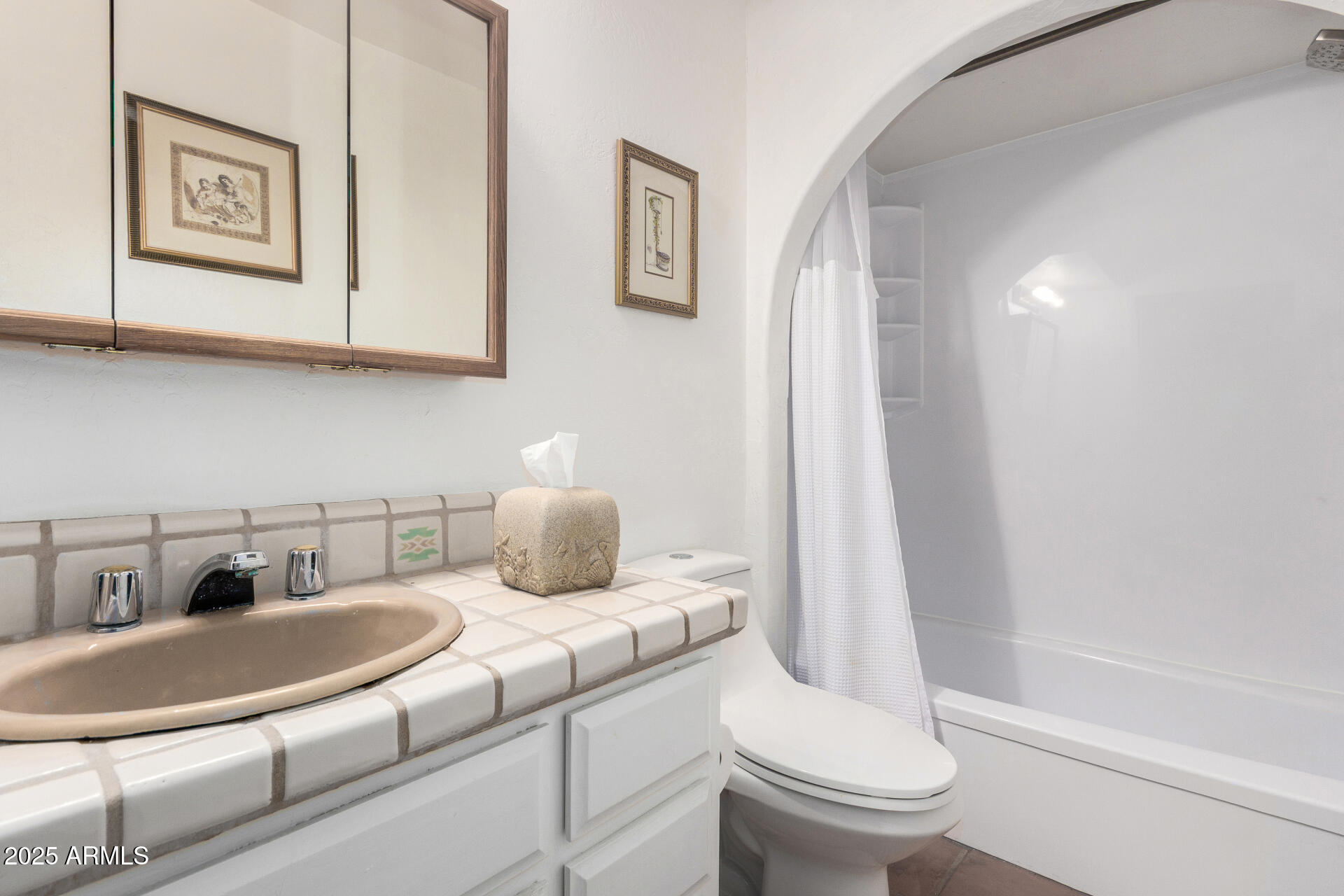 16448 E GLENBROOK Boulevard