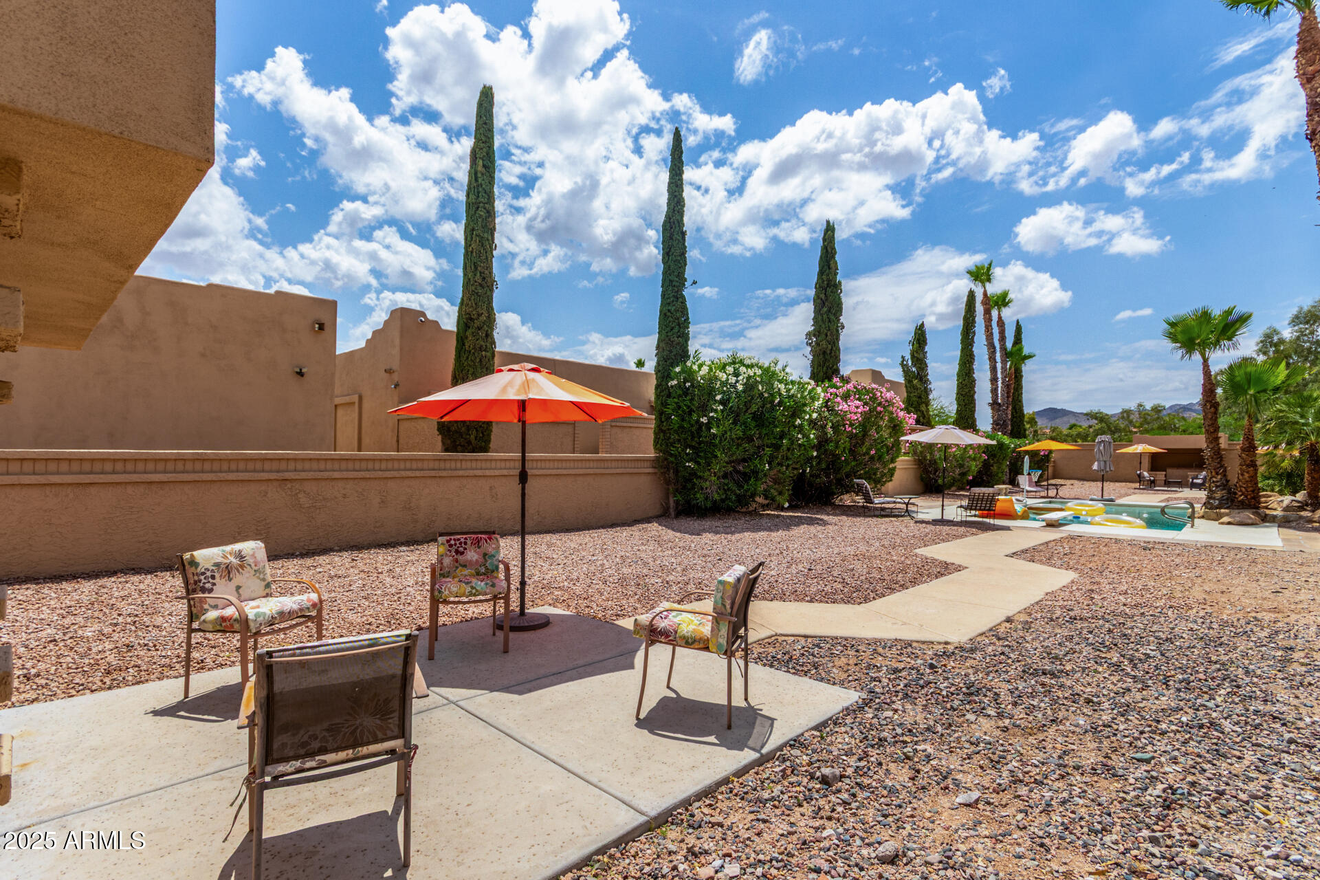 16448 E GLENBROOK Boulevard