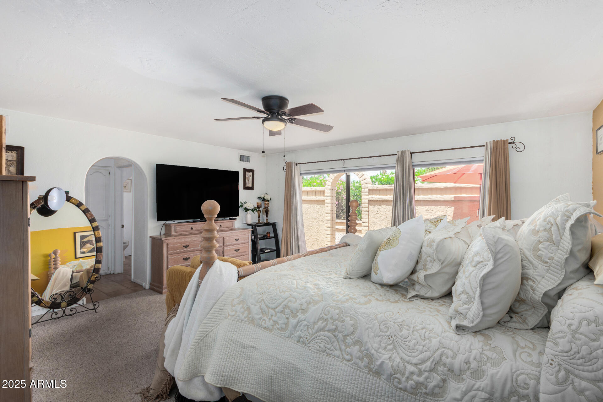 16448 E GLENBROOK Boulevard