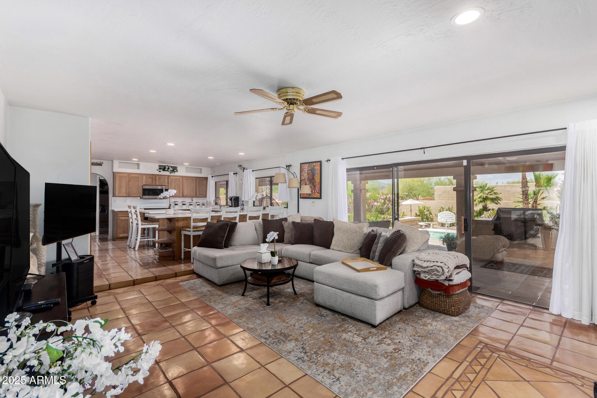 16448 E GLENBROOK Boulevard