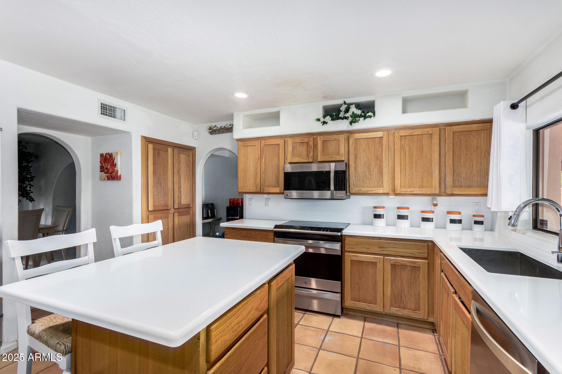 16448 E GLENBROOK Boulevard