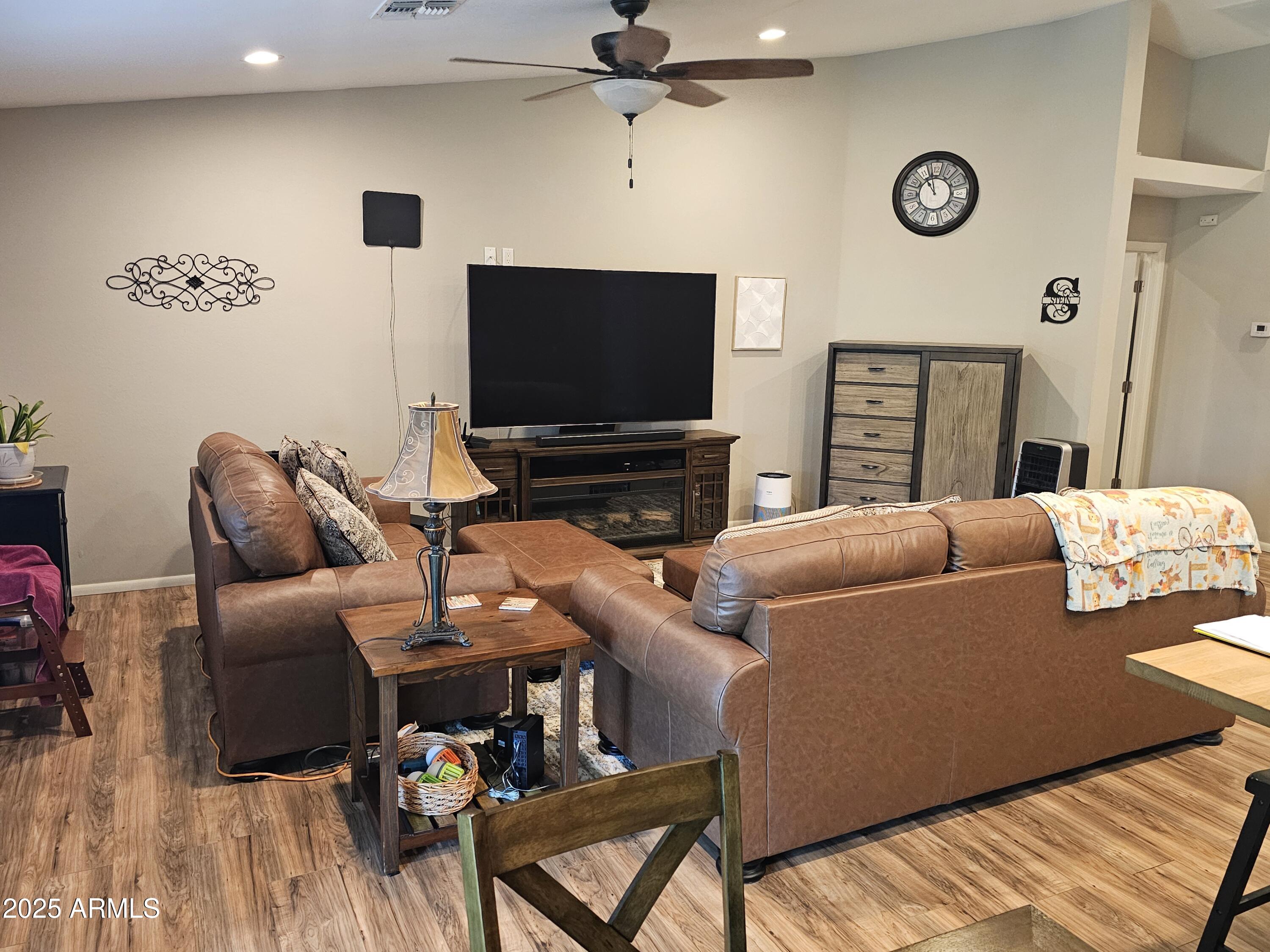 11167 W ELM Lane