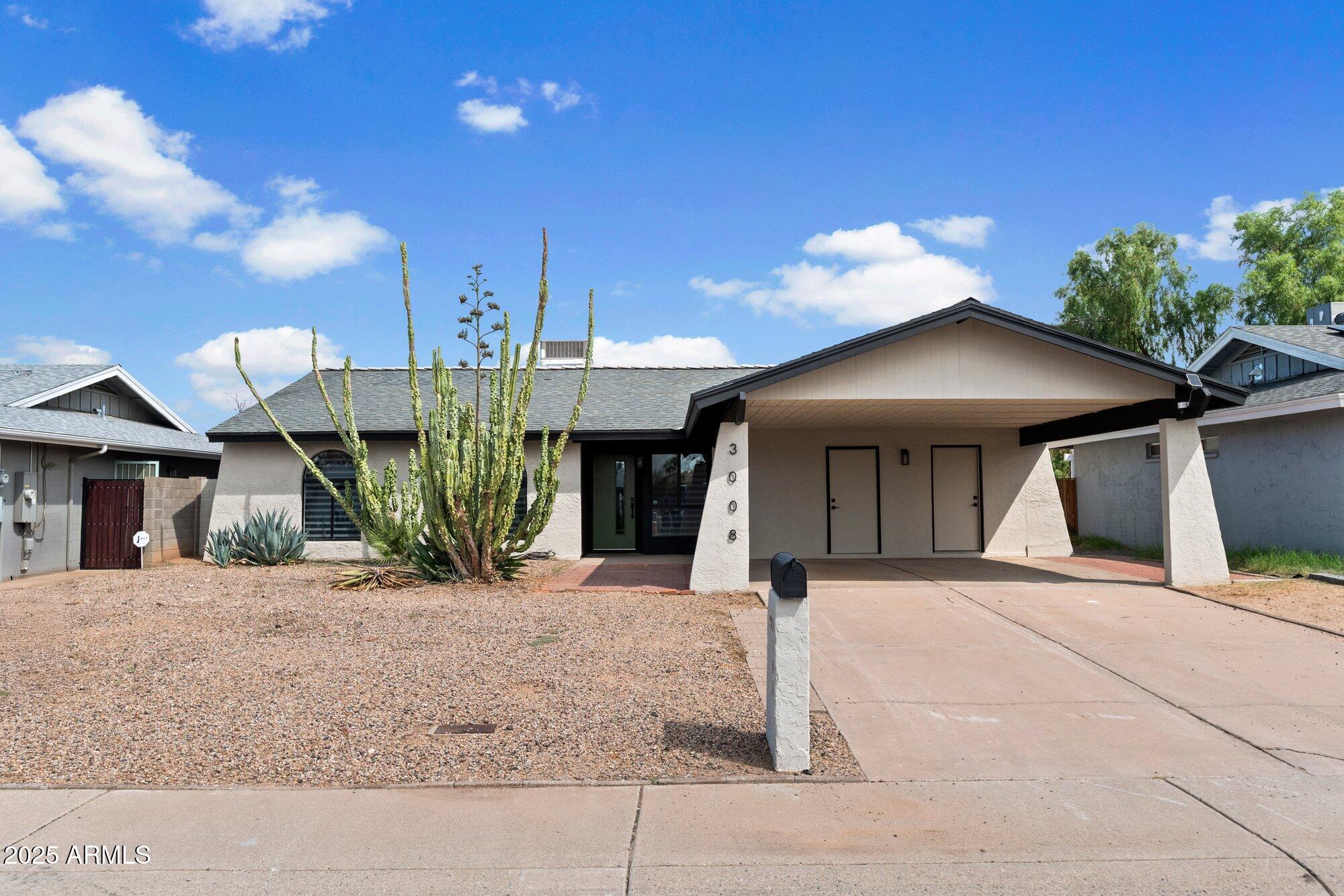 3008 W MICHIGAN Avenue